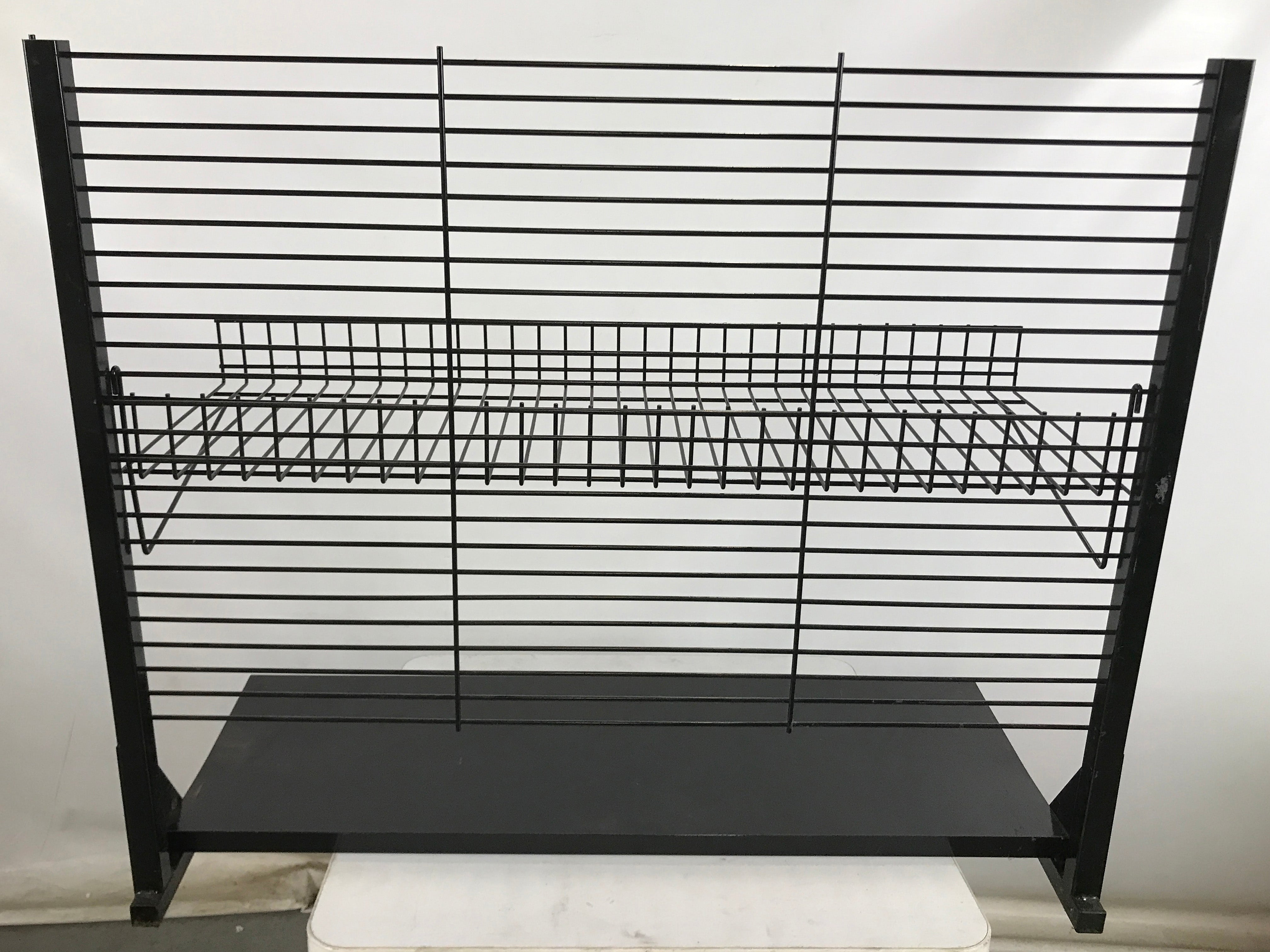 Black Metal 2 Tier Display Rack