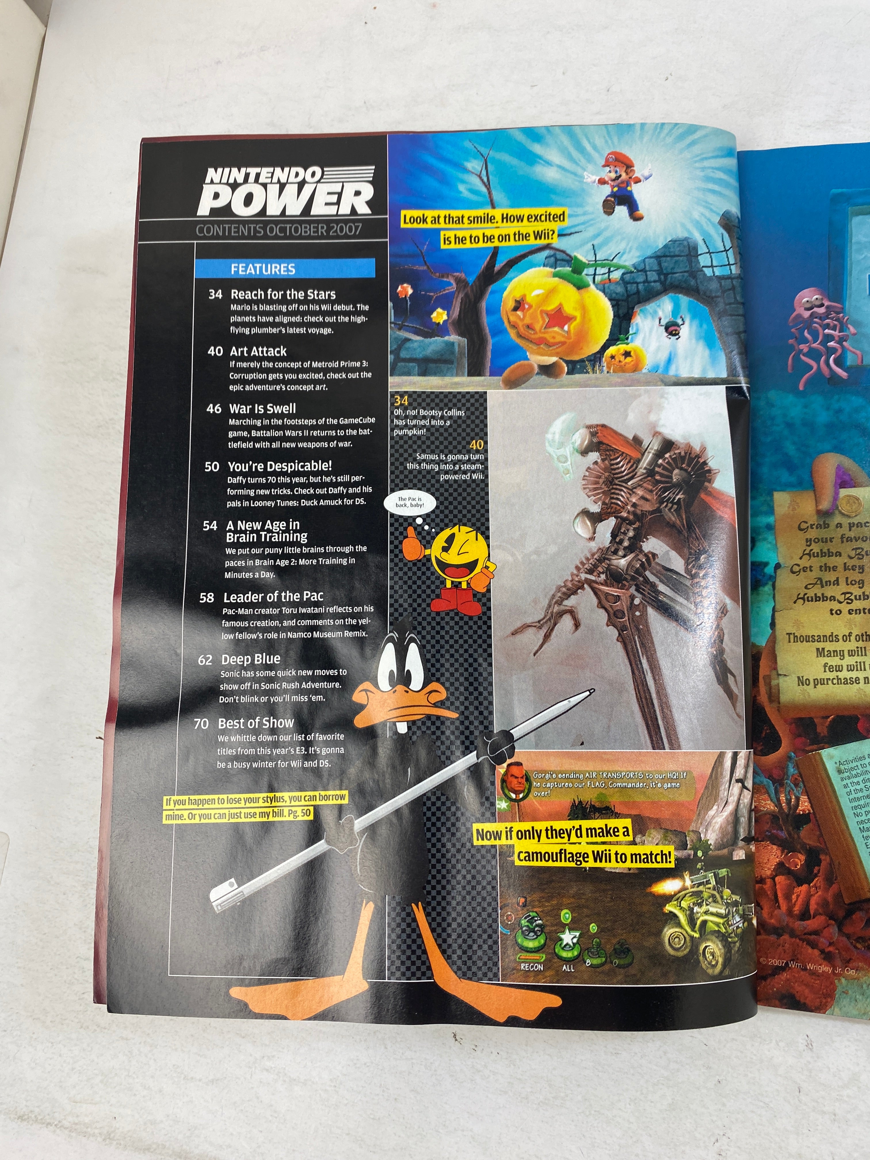 Nintendo Power Magazine Vol 220 October 2007 w/Looney Toons poster