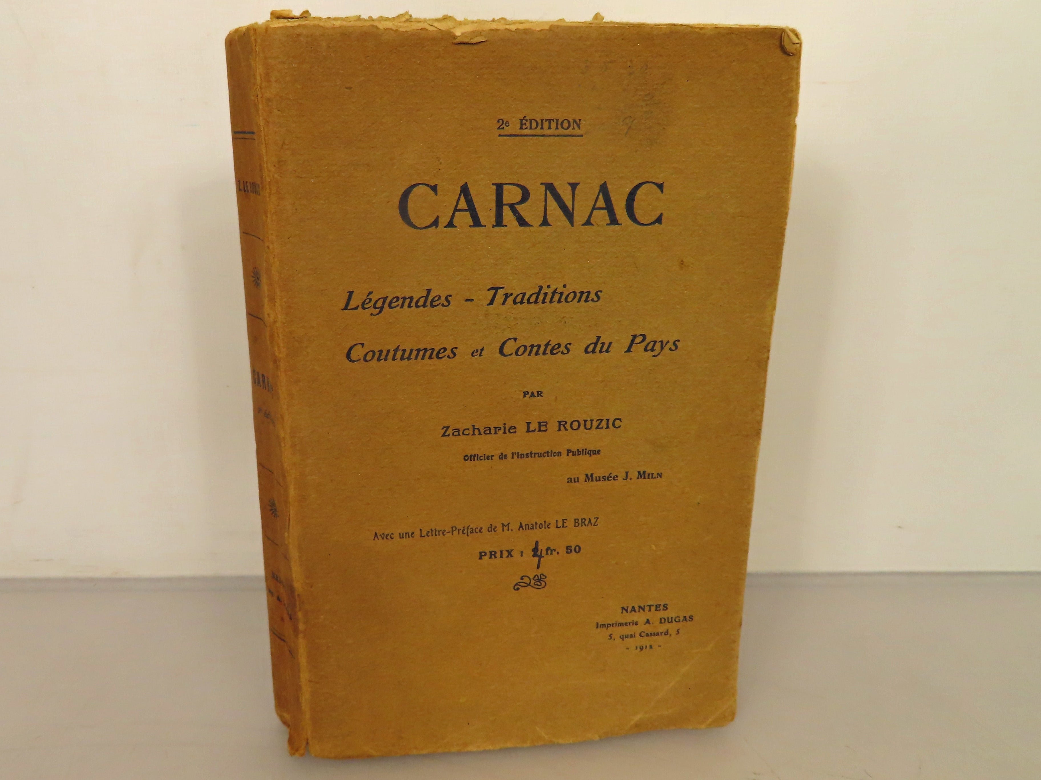 Carnac Legendes - Traditions Coutumes et Contes du Pays  Le Rouzic