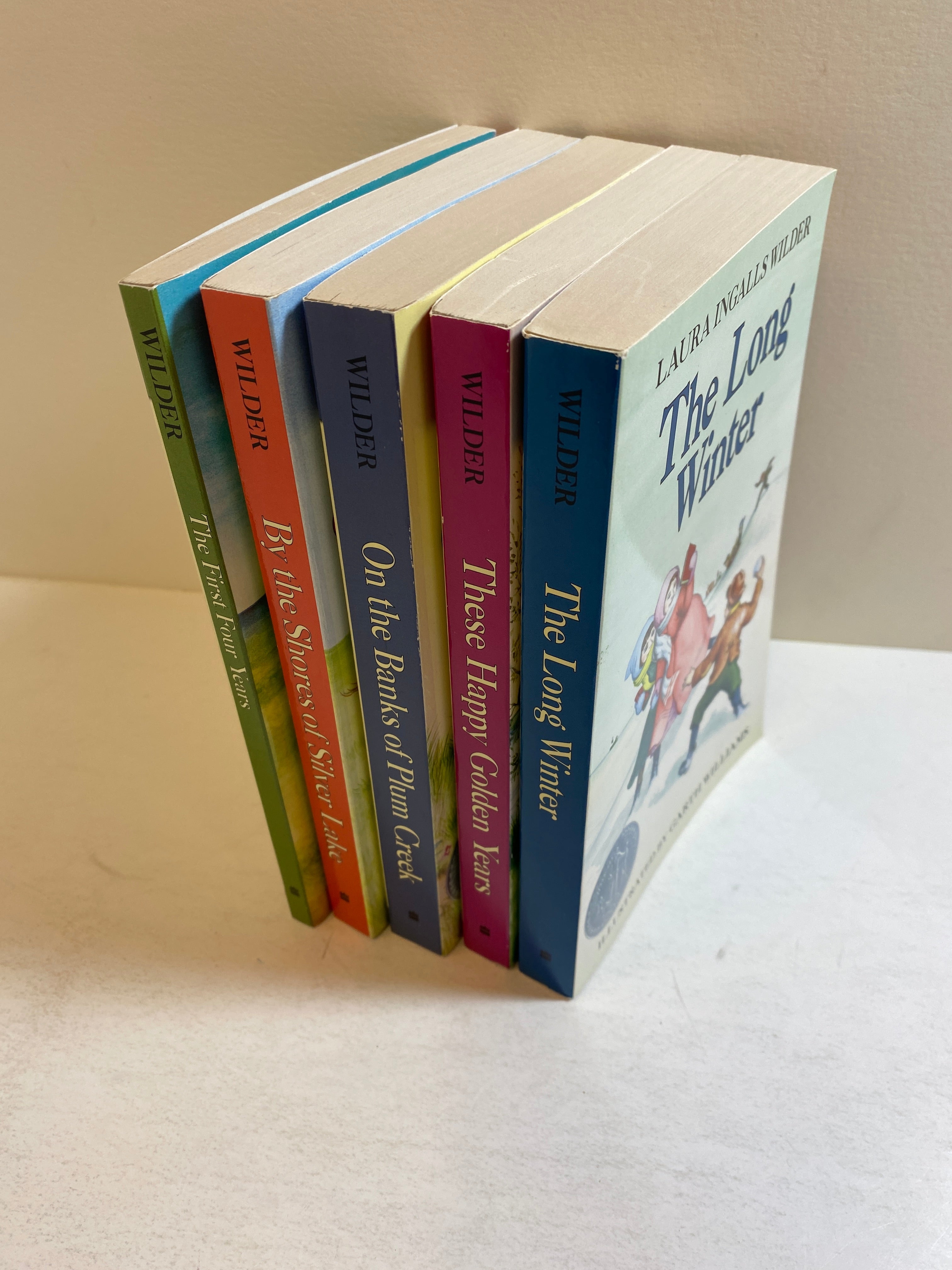 Lot of 5 Laura Ingalls Wilder Little House Books 1981