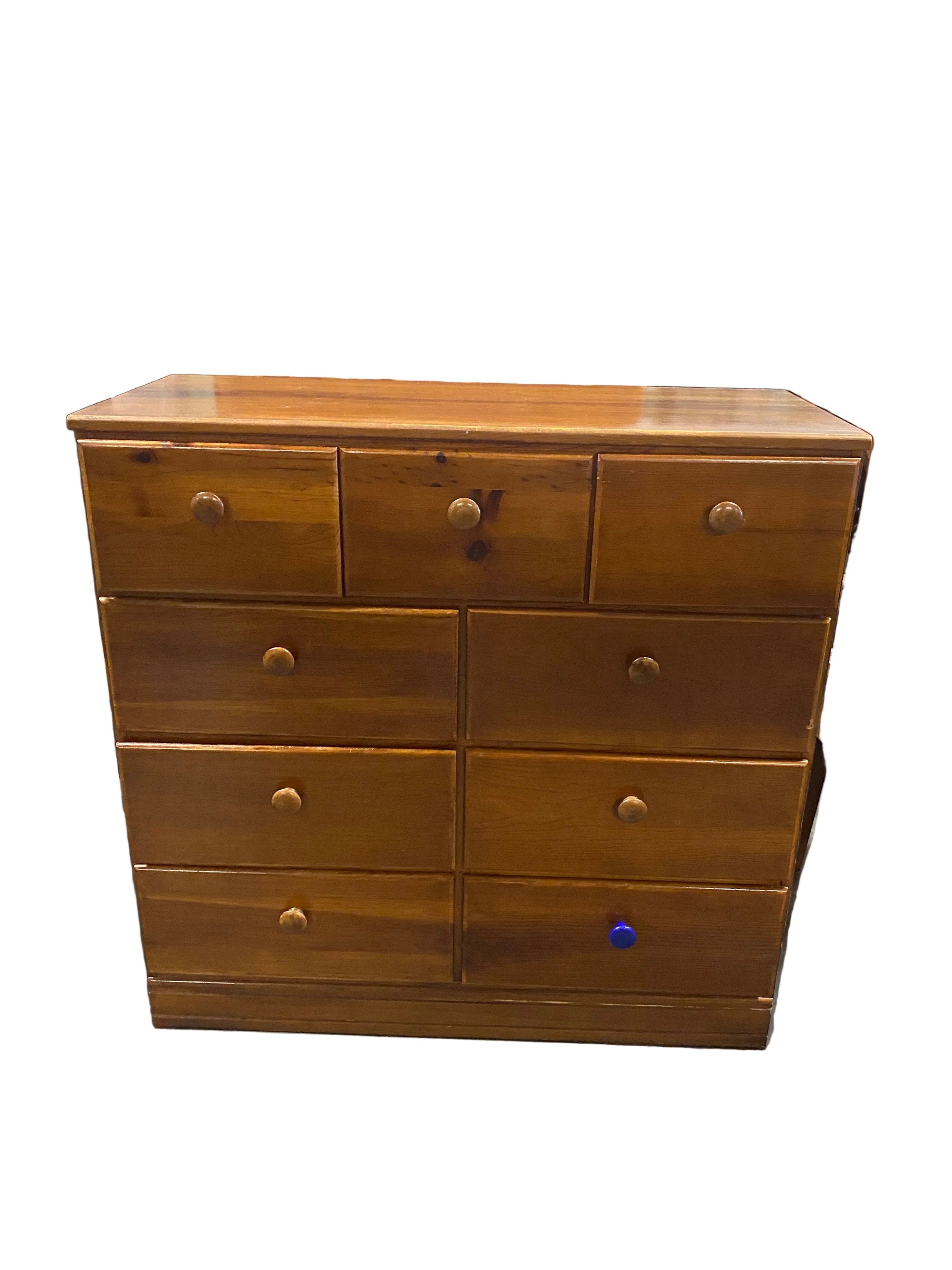 Light Wooden 9 Drawer Dresser