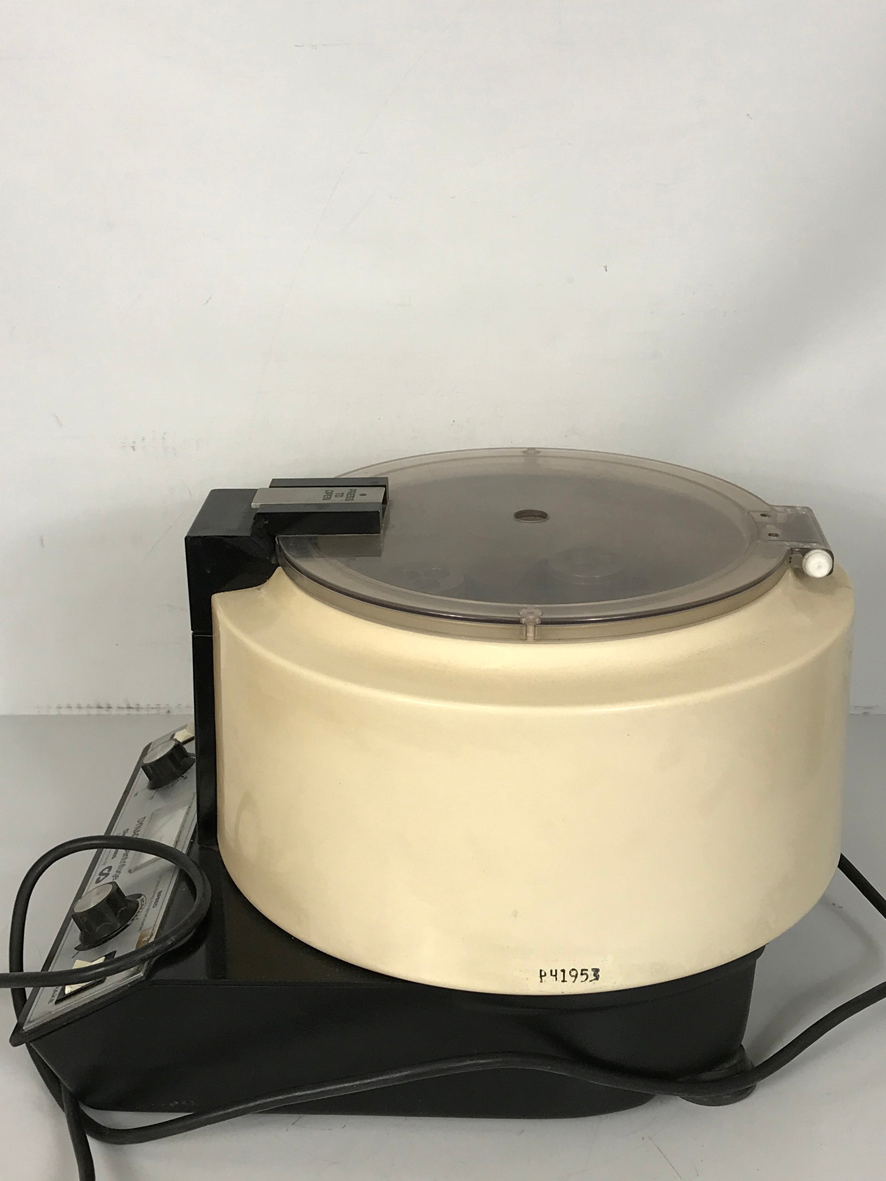 Clay Adams DYNAC II Centrifuge *For Parts or Repair*