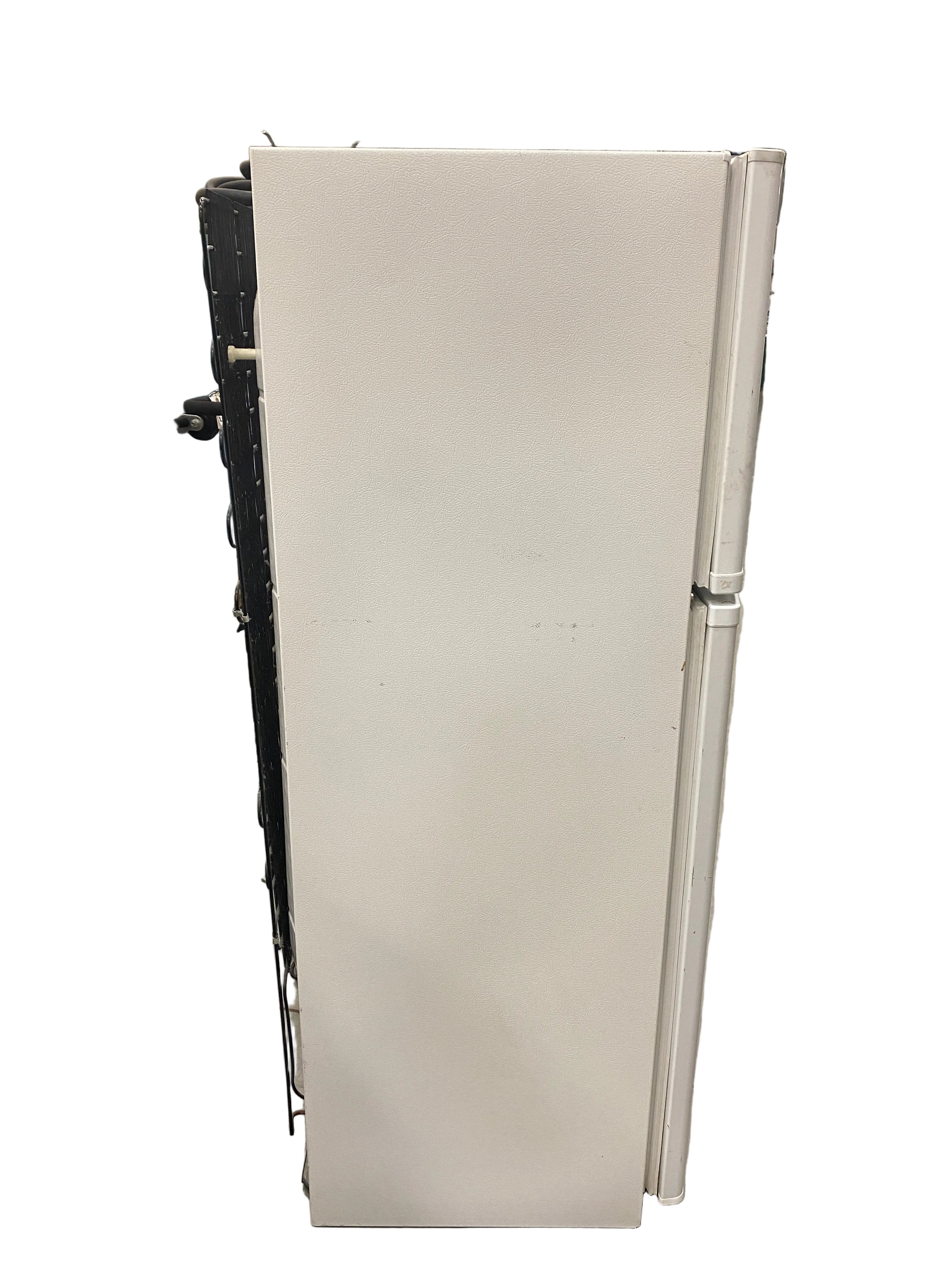 Whirlpool 2 Door Refrigerator & Freezer