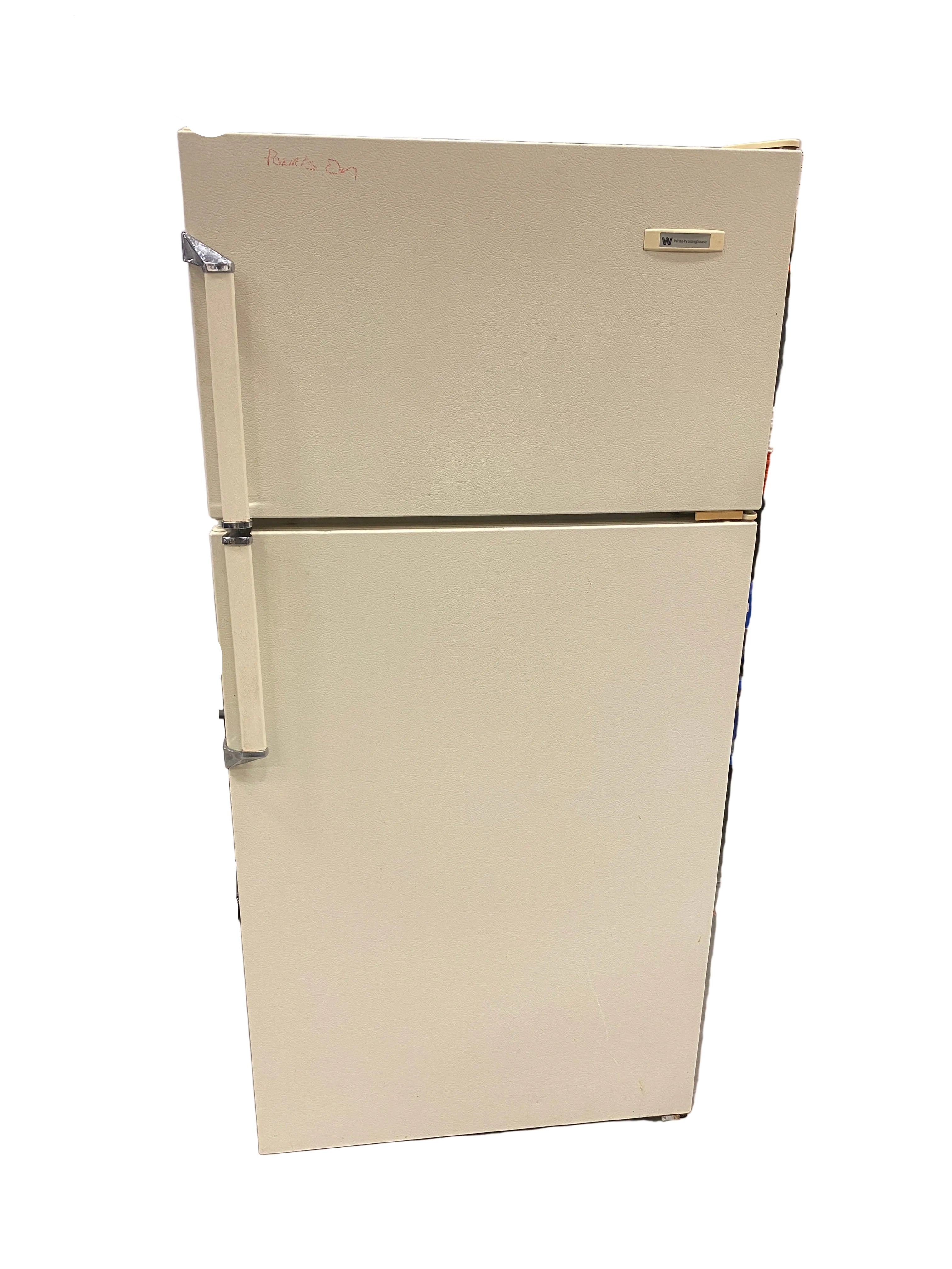 White-Westinghouse 2 Door Refrigerator & Freezer