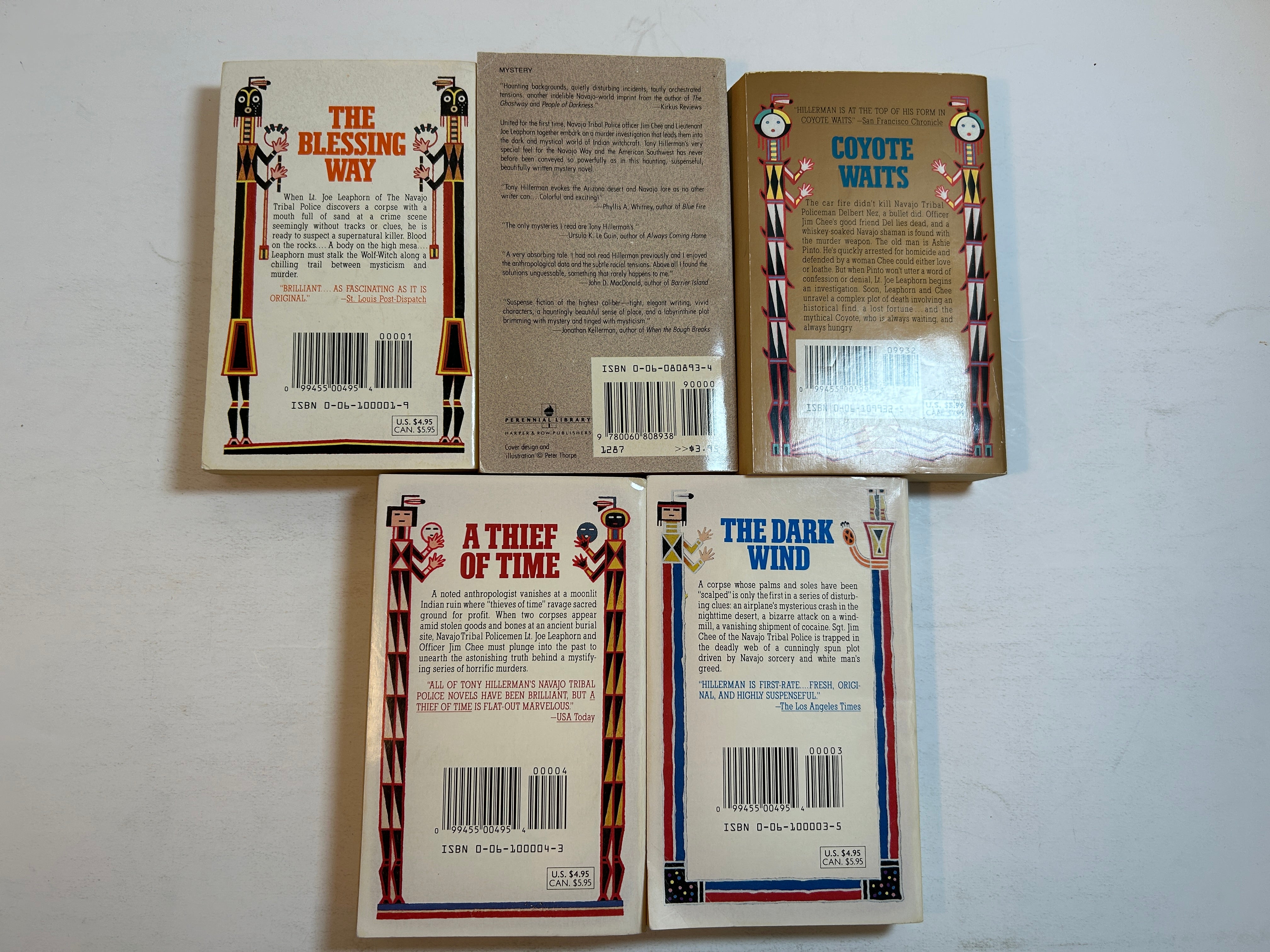 5 Tony Hillerman: Blessing Way/Thief of Time/Dark Wind/Coyote Waits/Skinwalkers