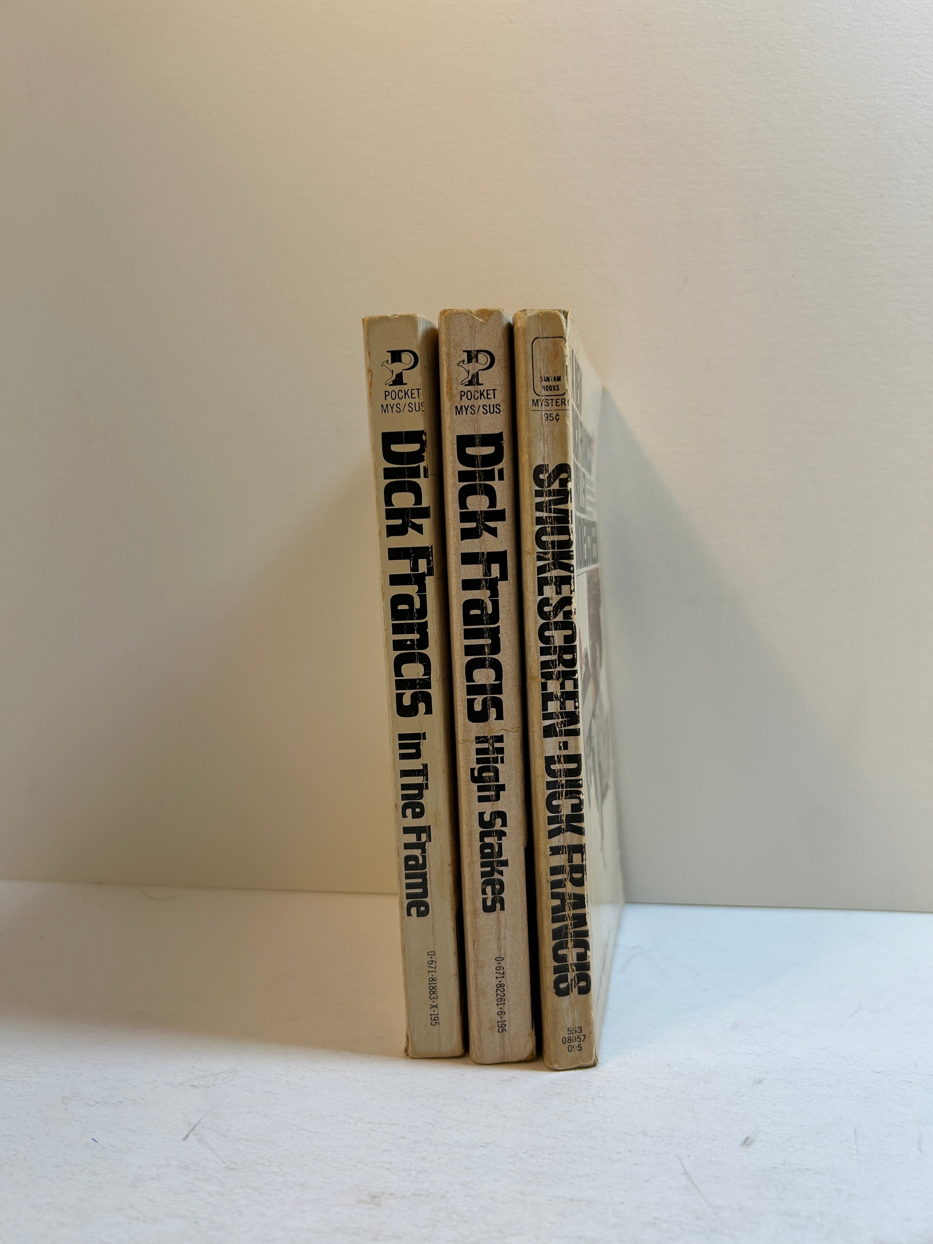 5 Tony Hillerman: Blessing Way/Thief of Time/Dark Wind/Coyote Waits/Skinwalkers
