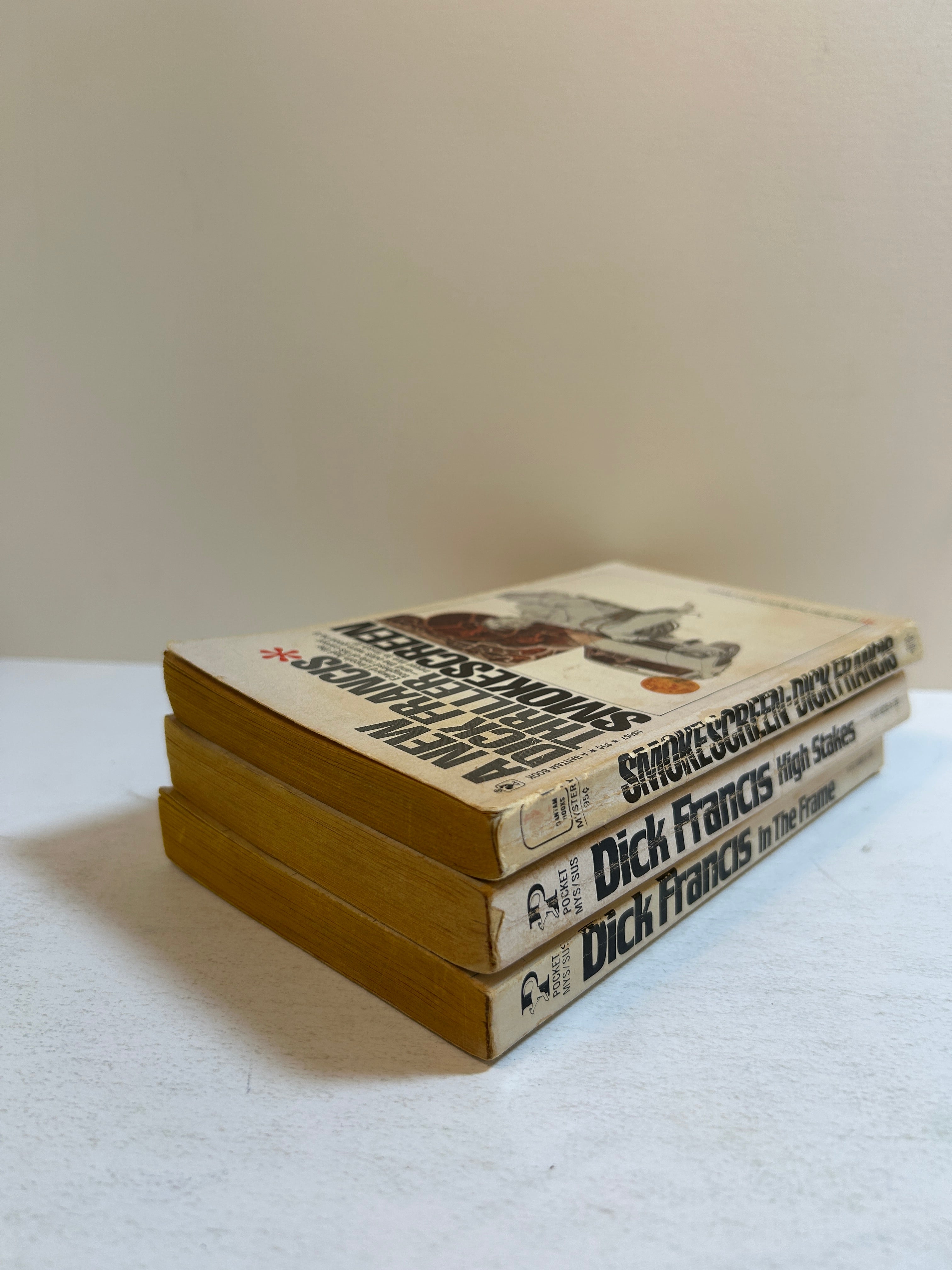 5 Tony Hillerman: Blessing Way/Thief of Time/Dark Wind/Coyote Waits/Skinwalkers