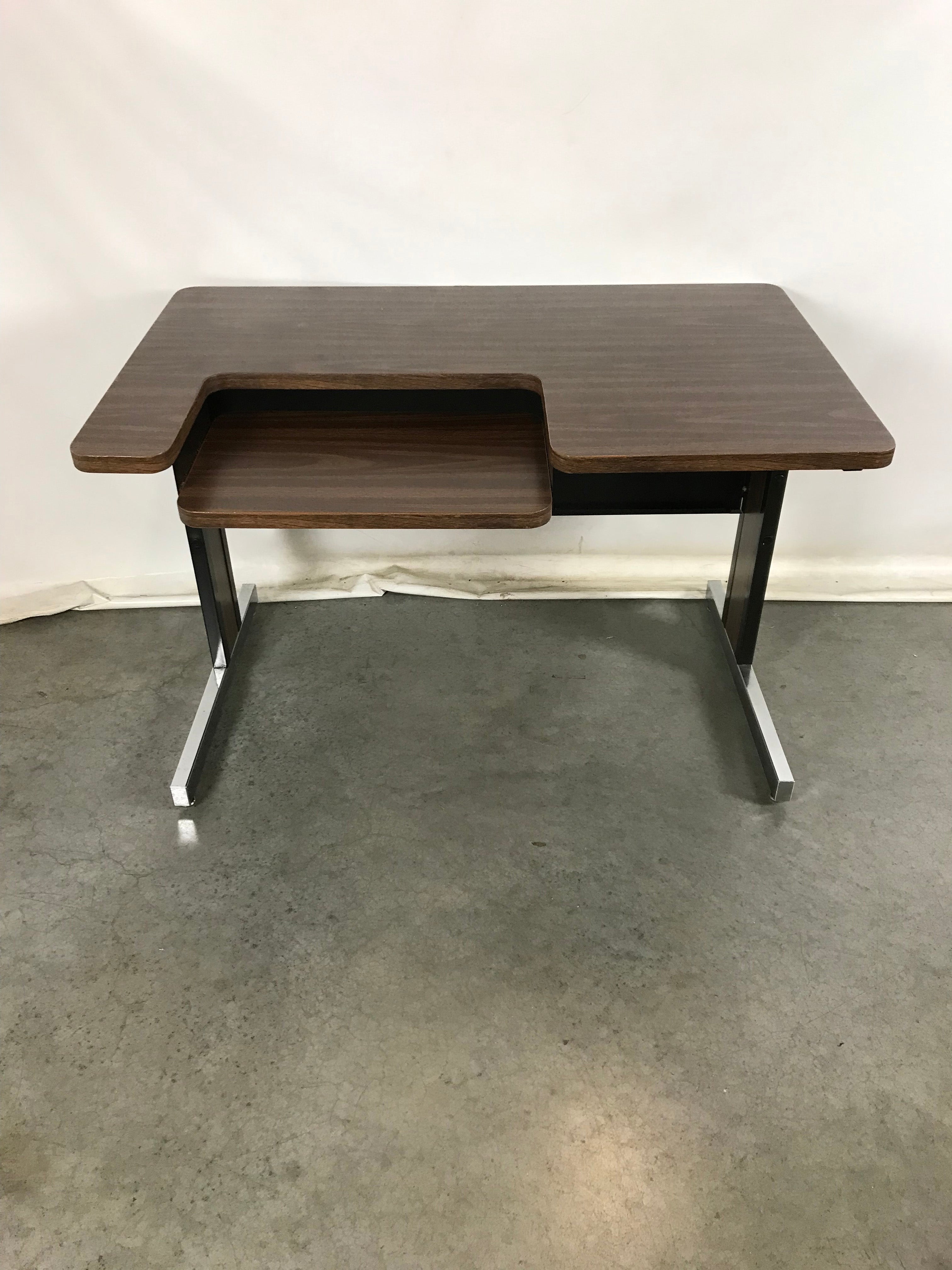 Dark Brown Wood Patterned Platform Desk