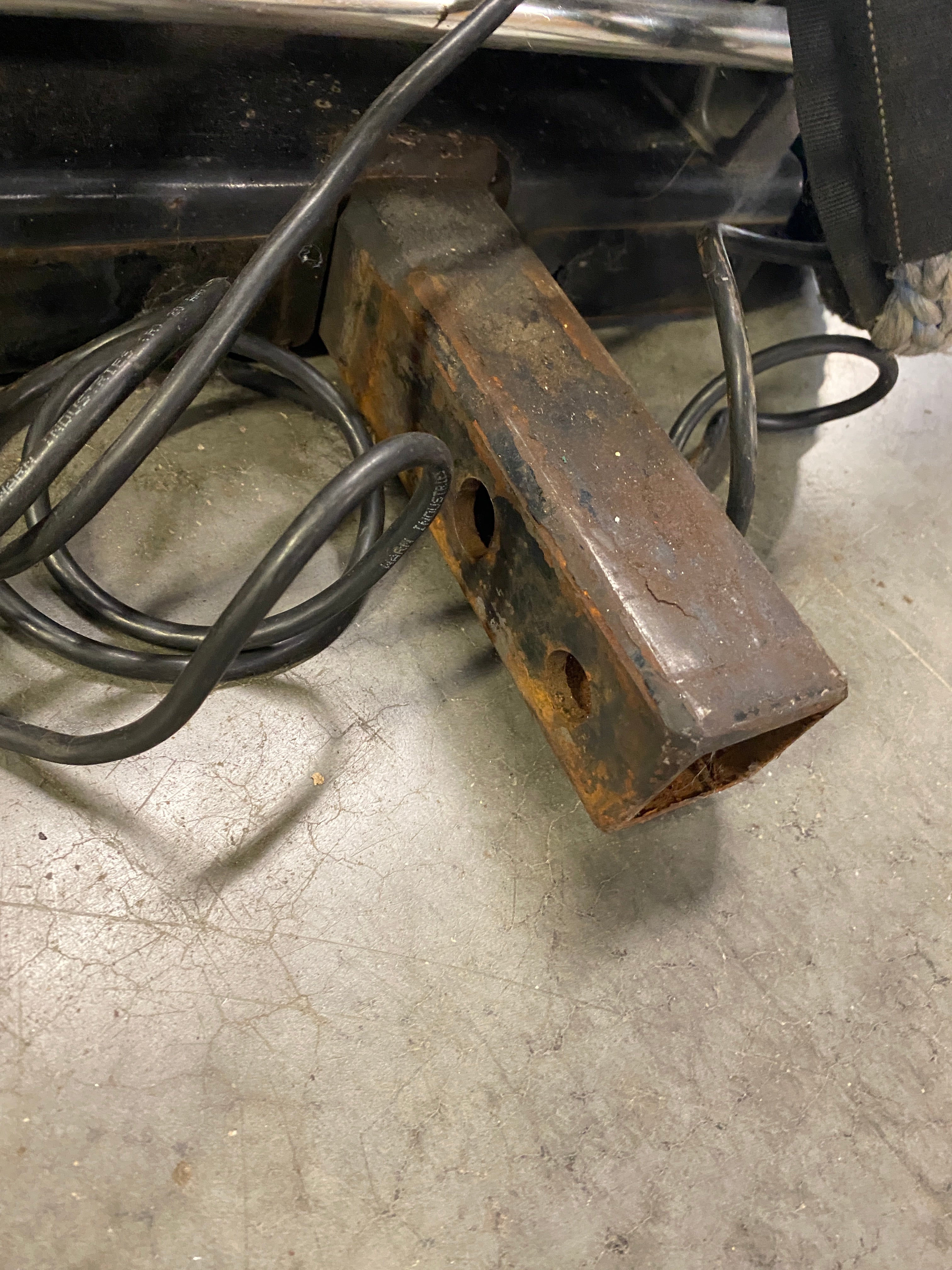 Warn 16.5 TI Hitch Attachment