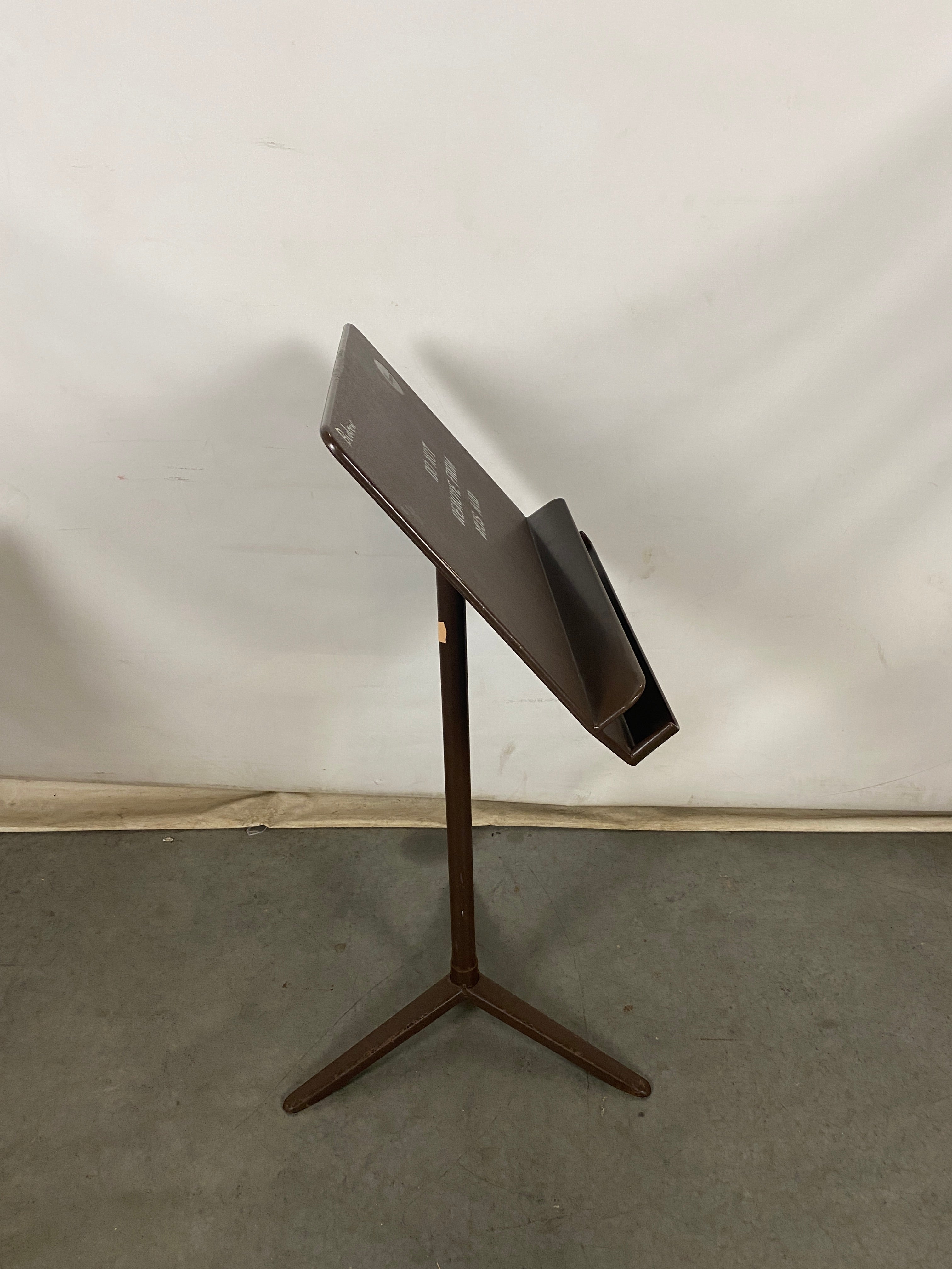 Brown Wenger Music Stand
