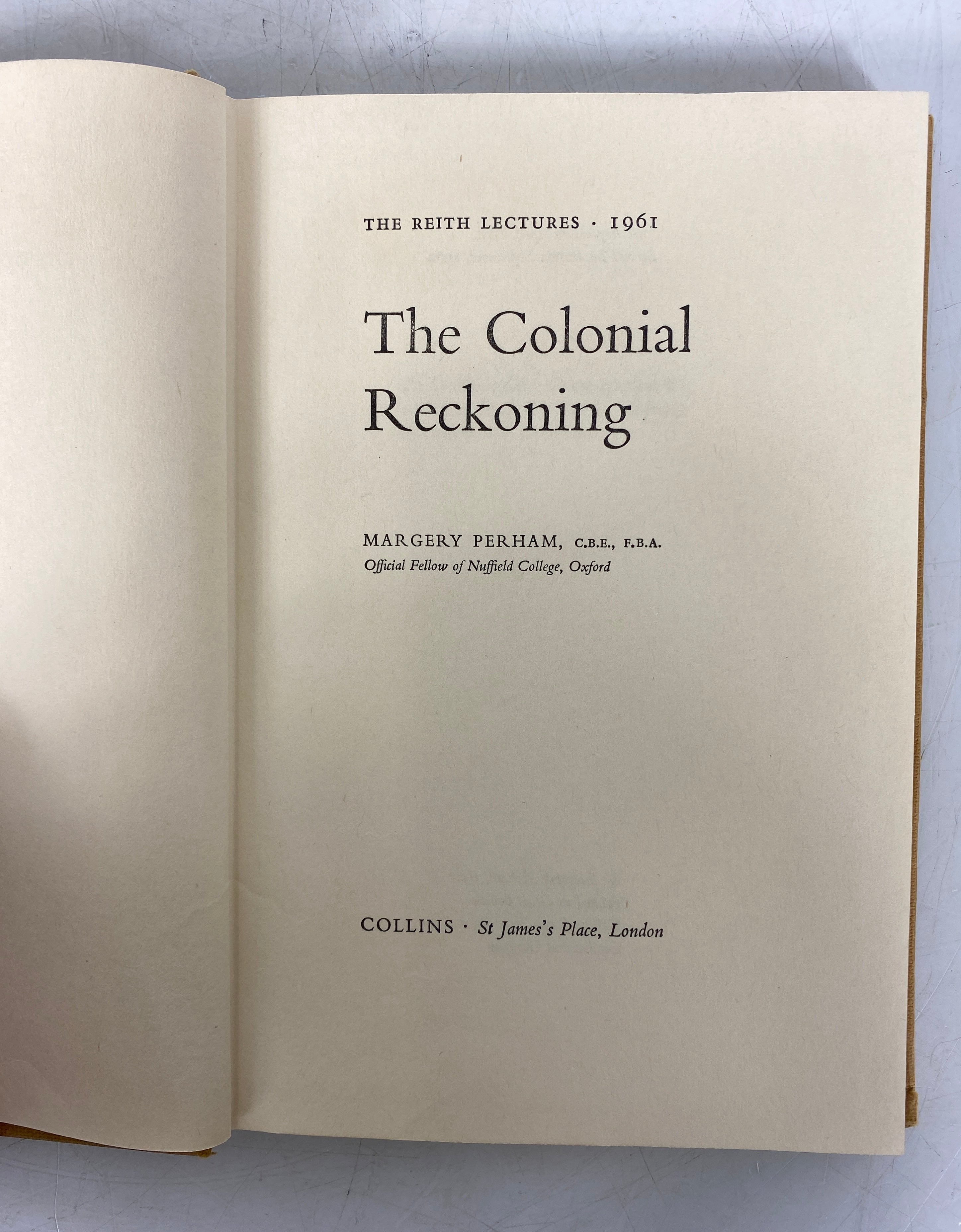 2 Margery Perham: The Colonial Reckoning/Colonial Sequence 1930-1949 Ex-Library