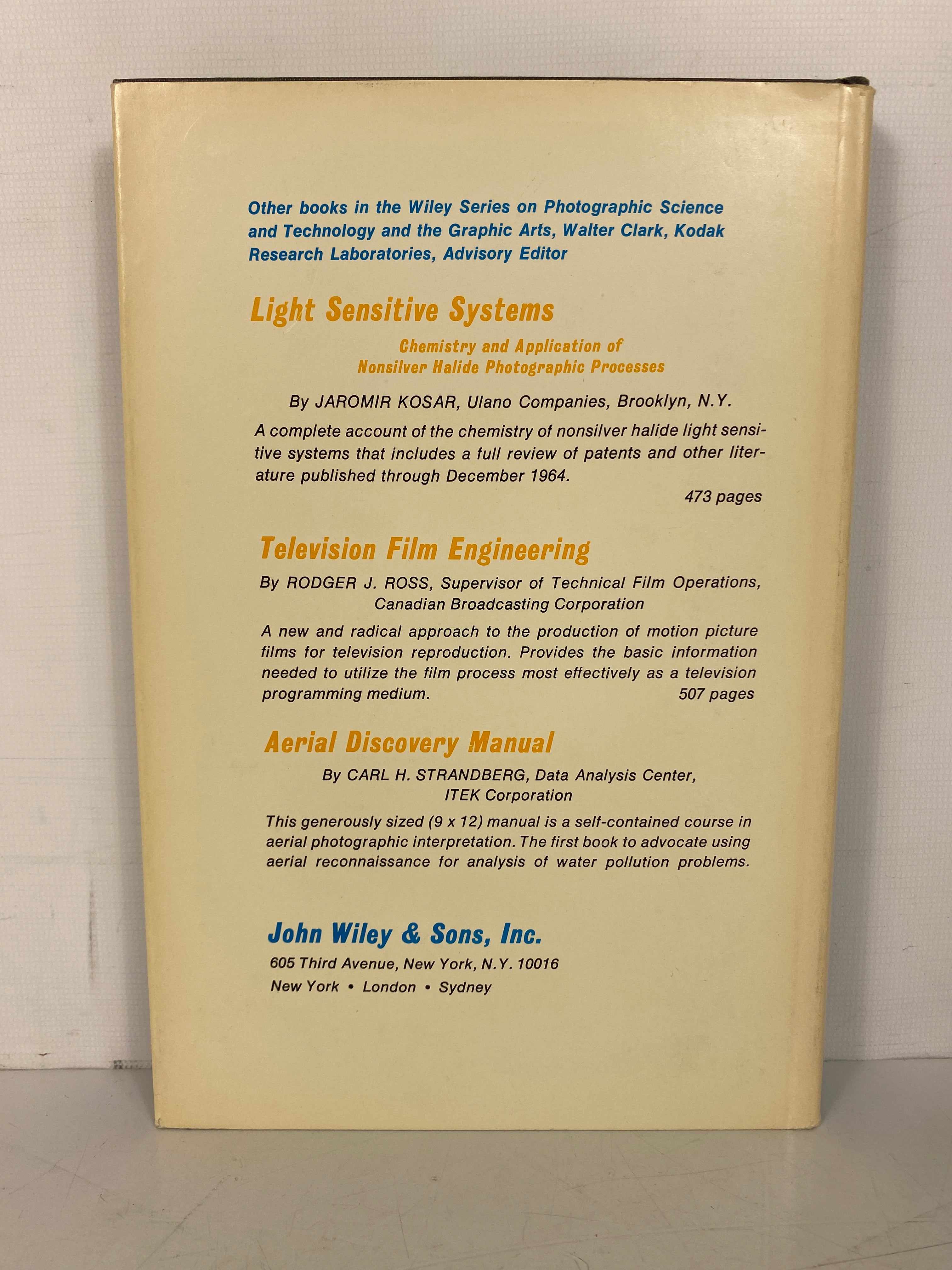 Physical & Photographic Principles of Medical Radiography Seemann 1968 HCDJ