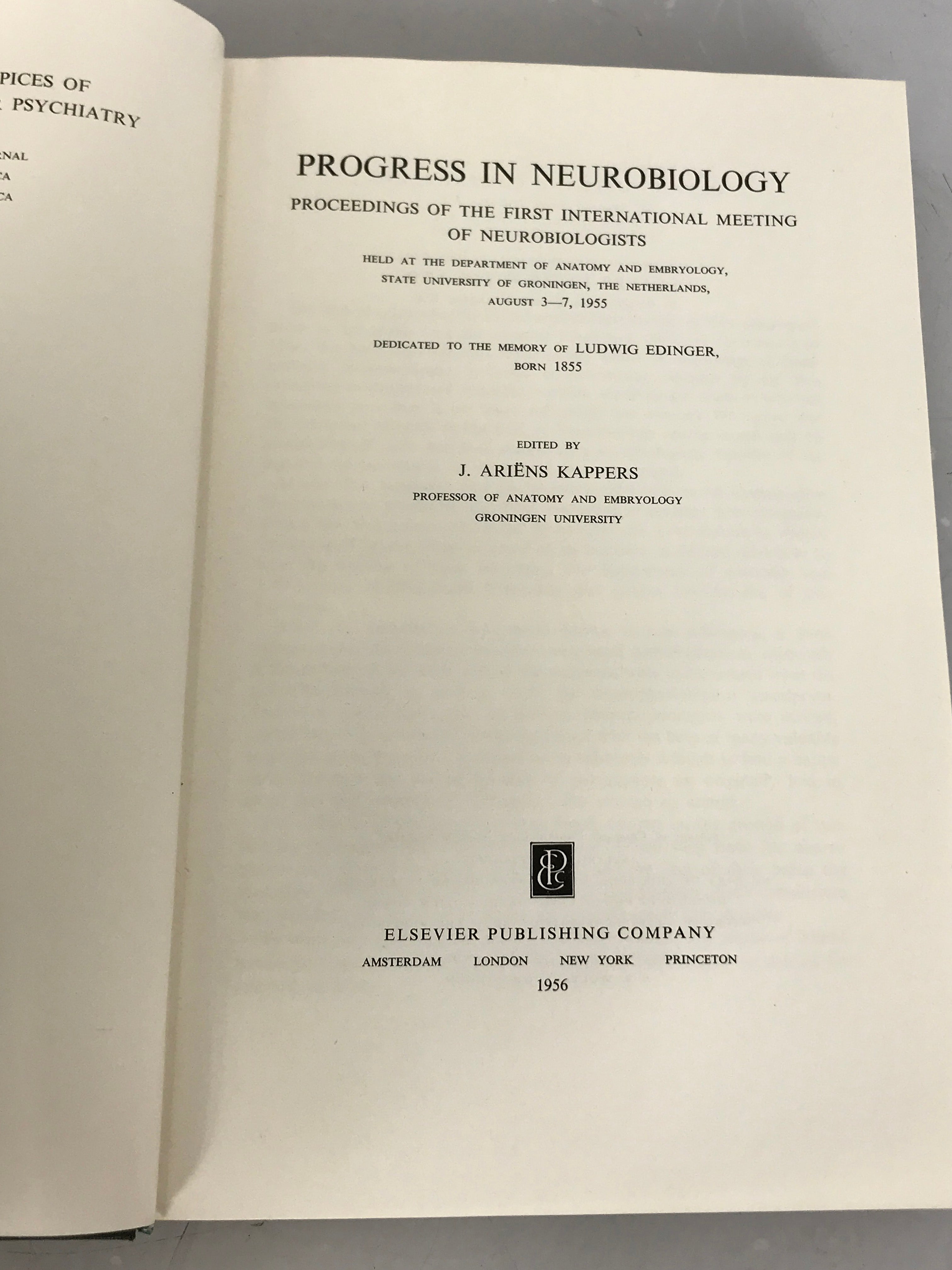 Progress in Neurobiology Proceedings of the First International Meeting of Neurobiologists 1956 HC