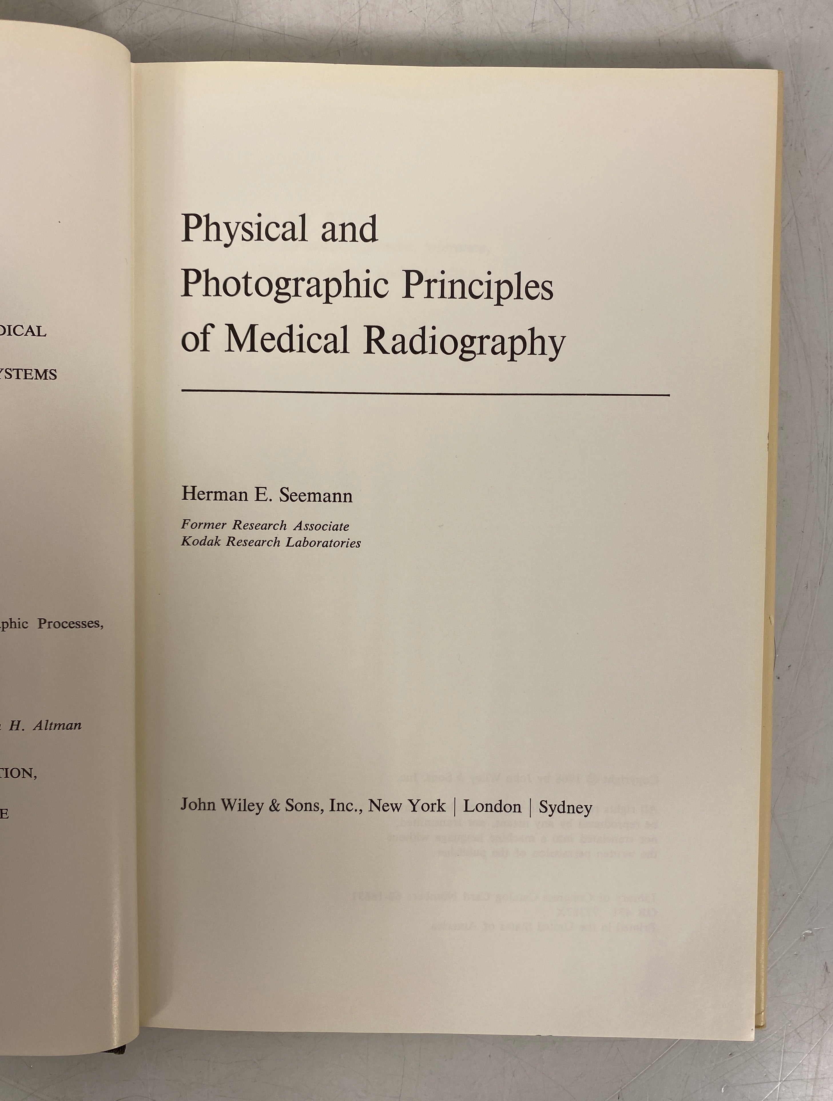 Physical & Photographic Principles of Medical Radiography Seemann 1968 HCDJ