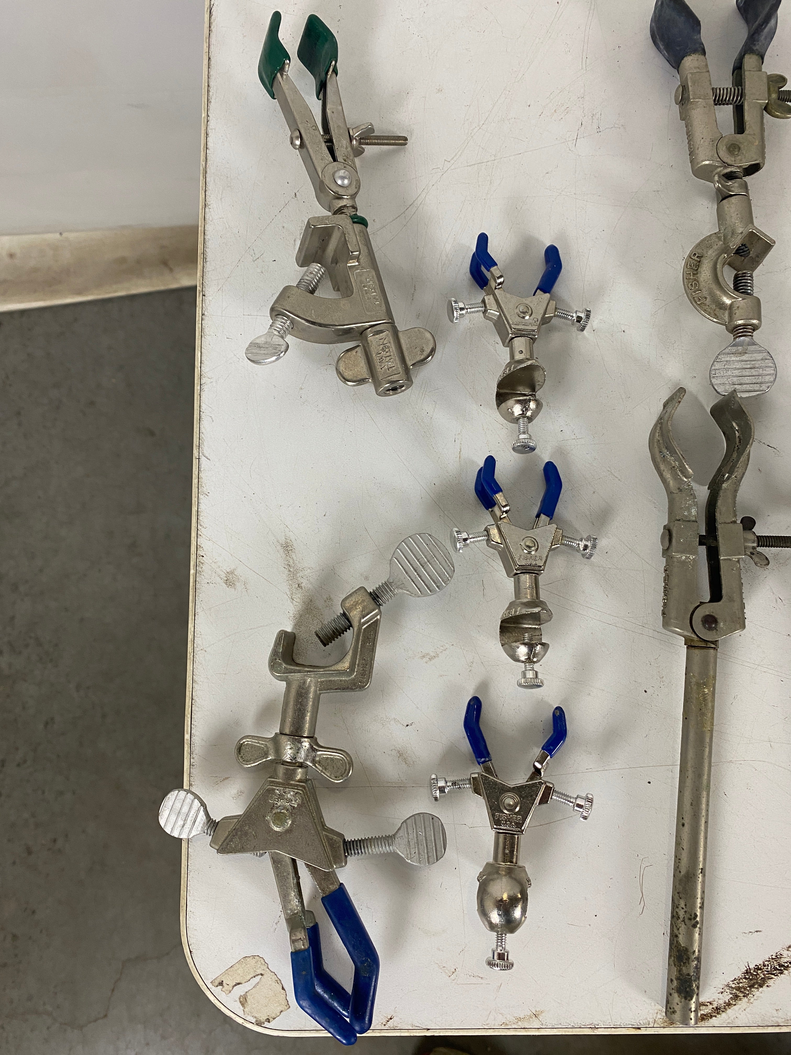 Lot of 14 Various Test Tube Clamp