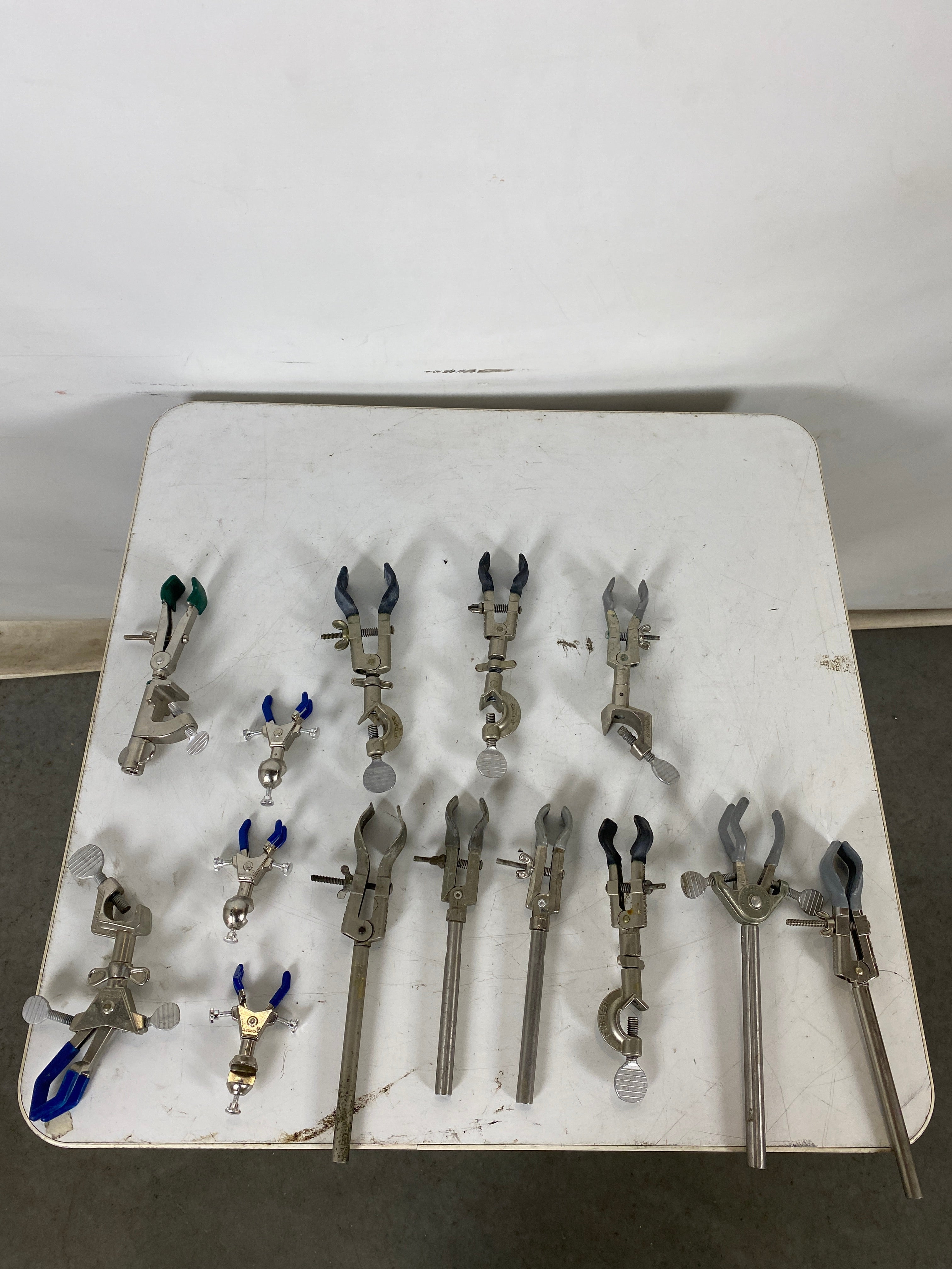 Lot of 14 Various Test Tube Clamp