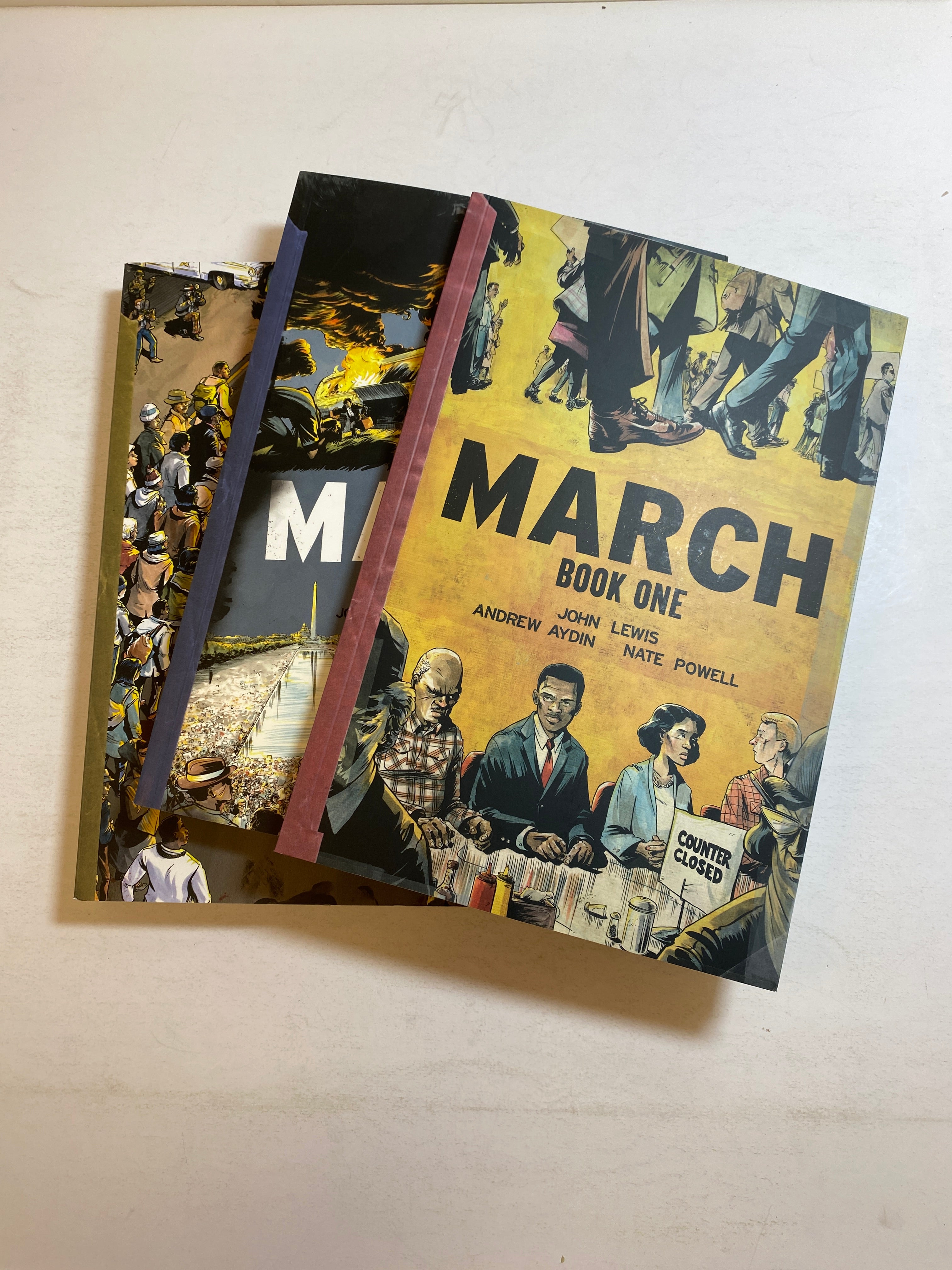 Lot of 3 March John Lewis Graphic Novels 1-3 Slipcover set 2013