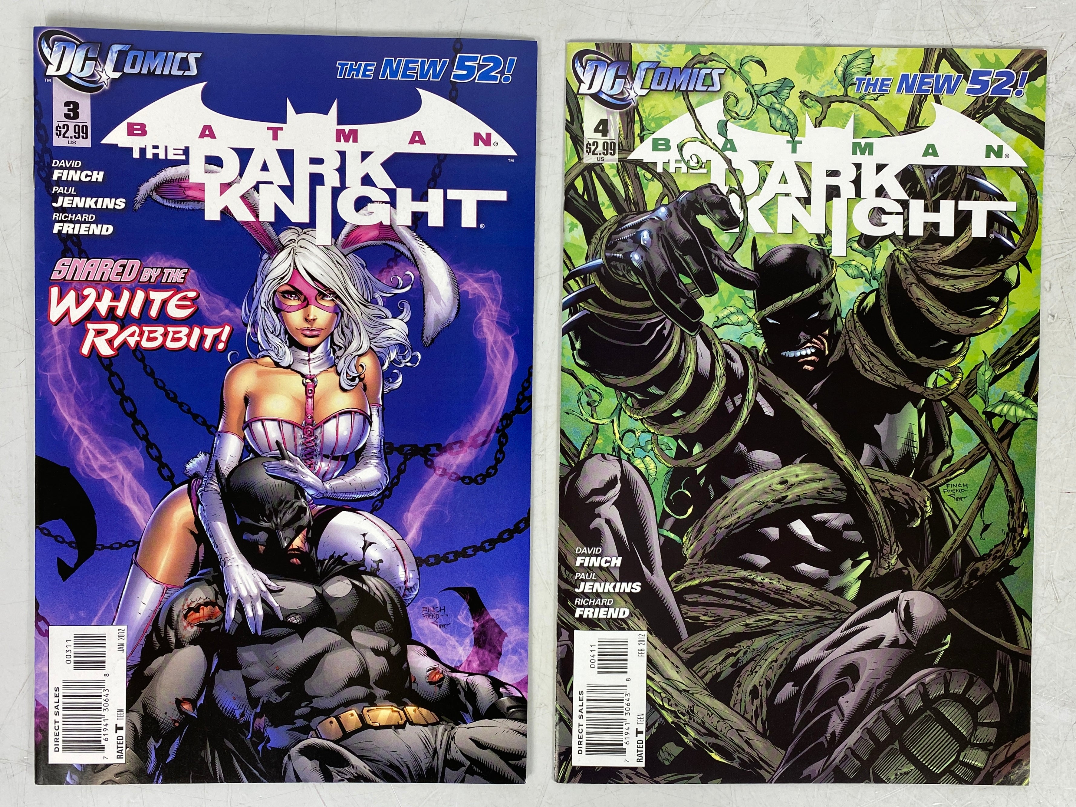 Lot of 32 Batman The Dark Knight (2011-2014)