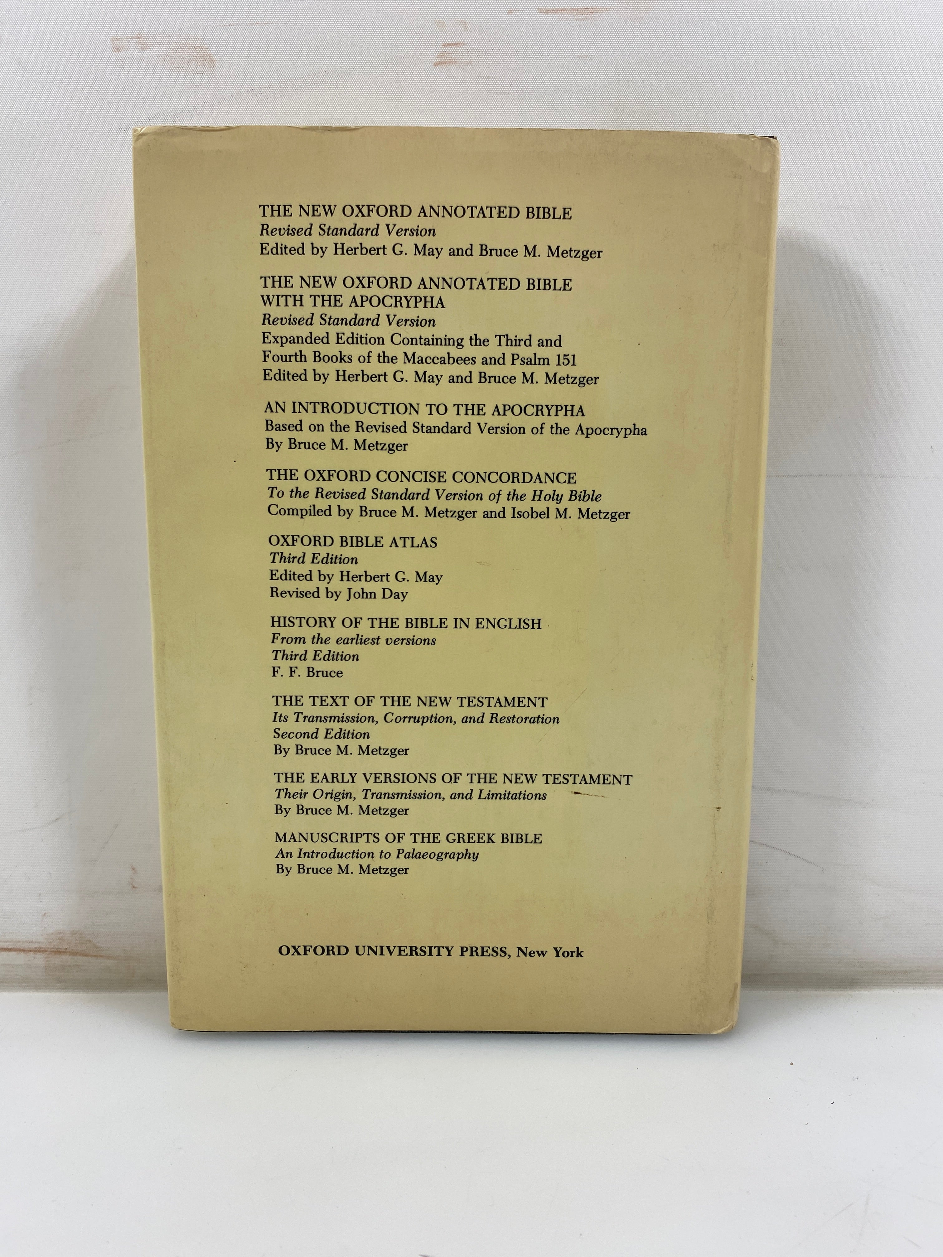 The Oxford Annotated Apocrypha Oxford University Press 1977 HCDJ
