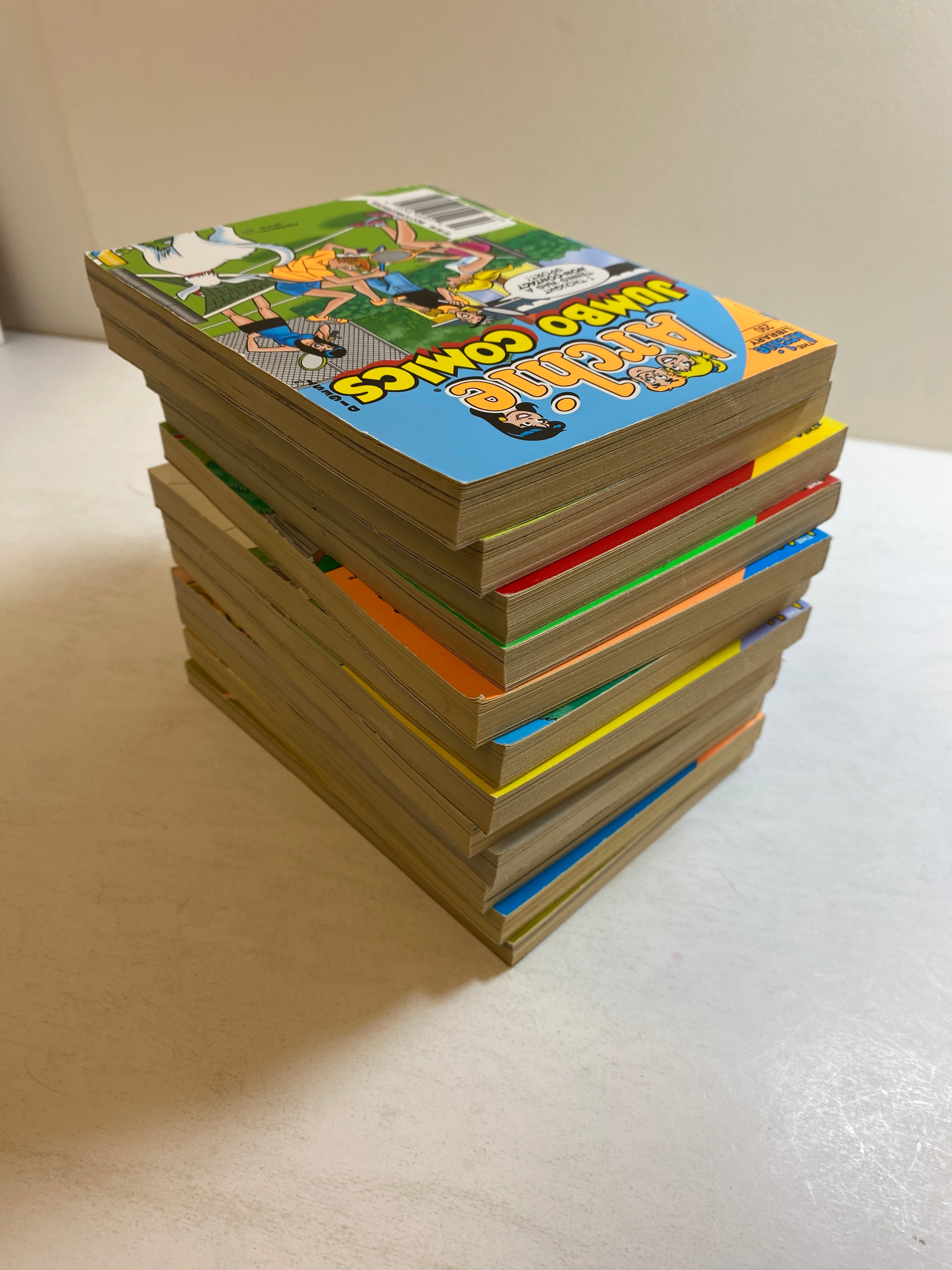 Lot of 12 Archie Jumbo Comics Digests 2018-2019