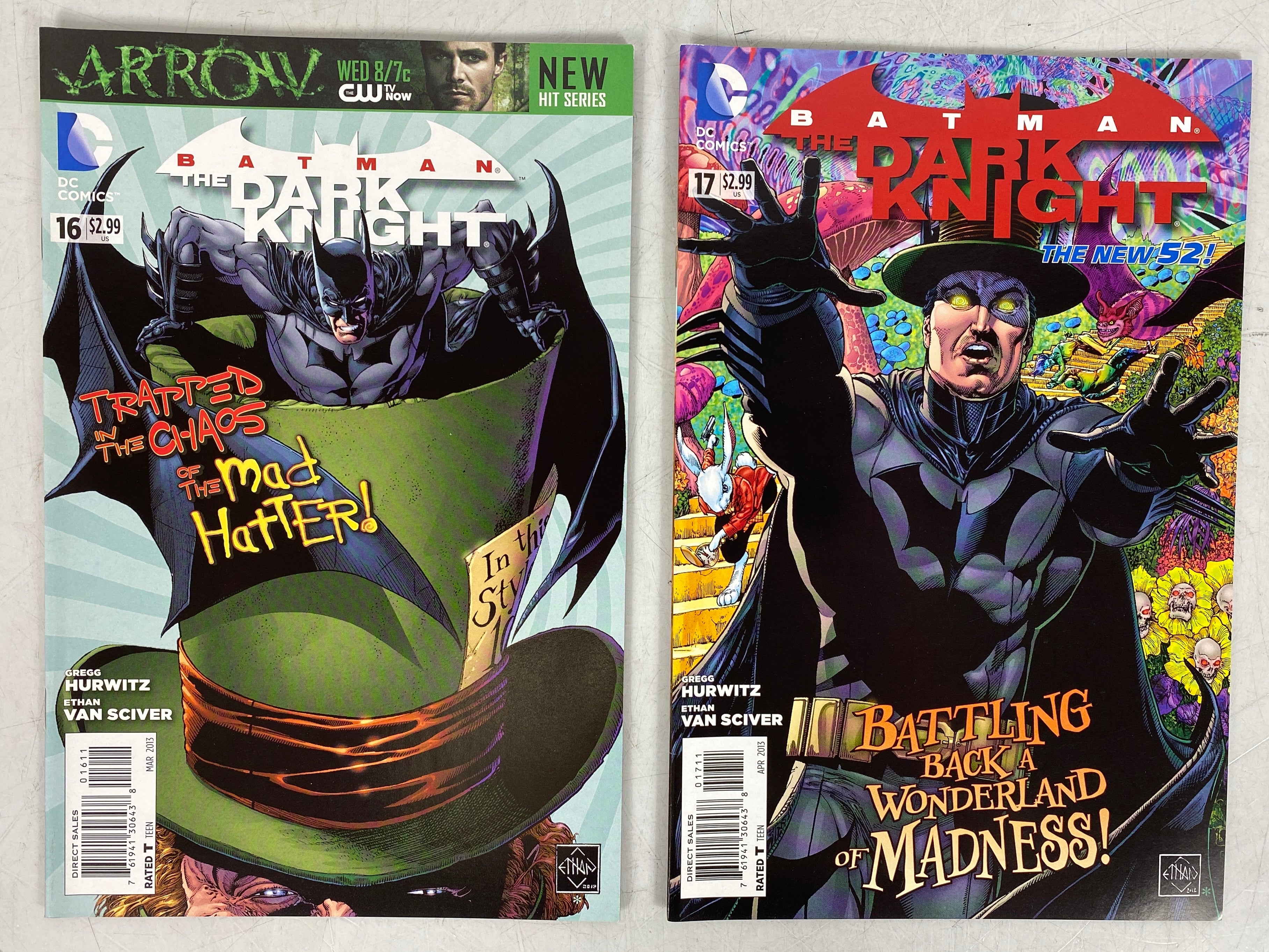 Lot of 32 Batman The Dark Knight (2011-2014)