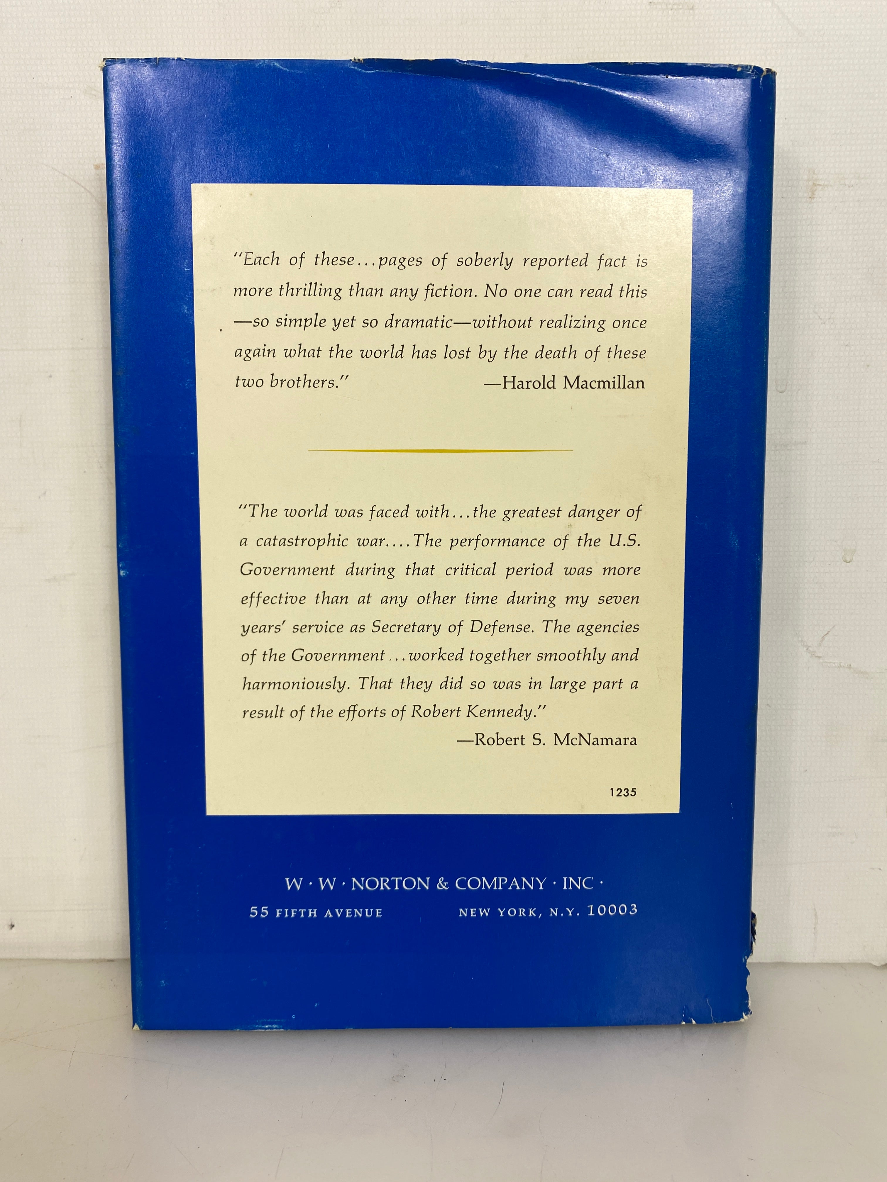 Thirteen Days by Robert F. Kennedy 1969 HCDJ