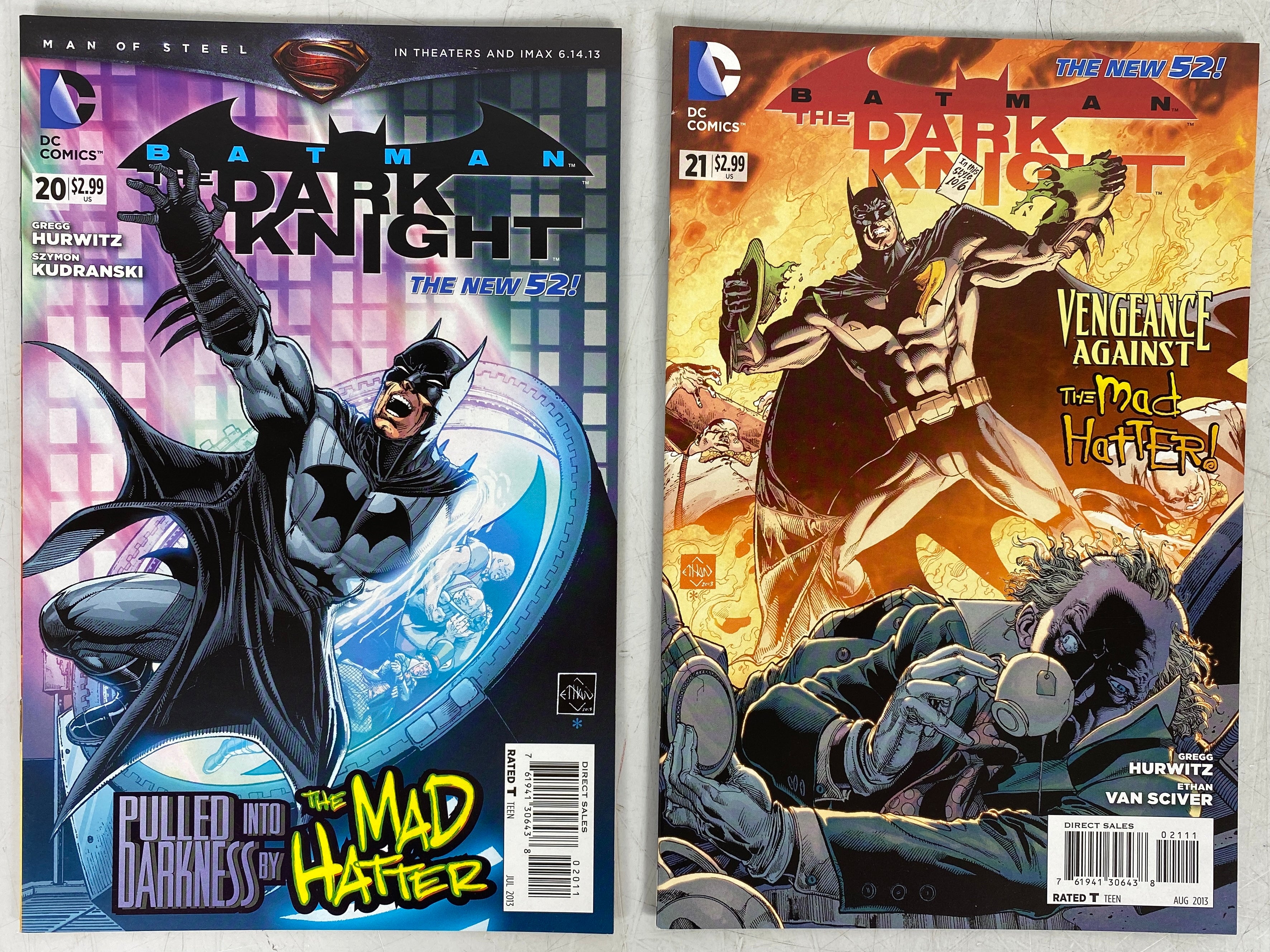 Lot of 32 Batman The Dark Knight (2011-2014)
