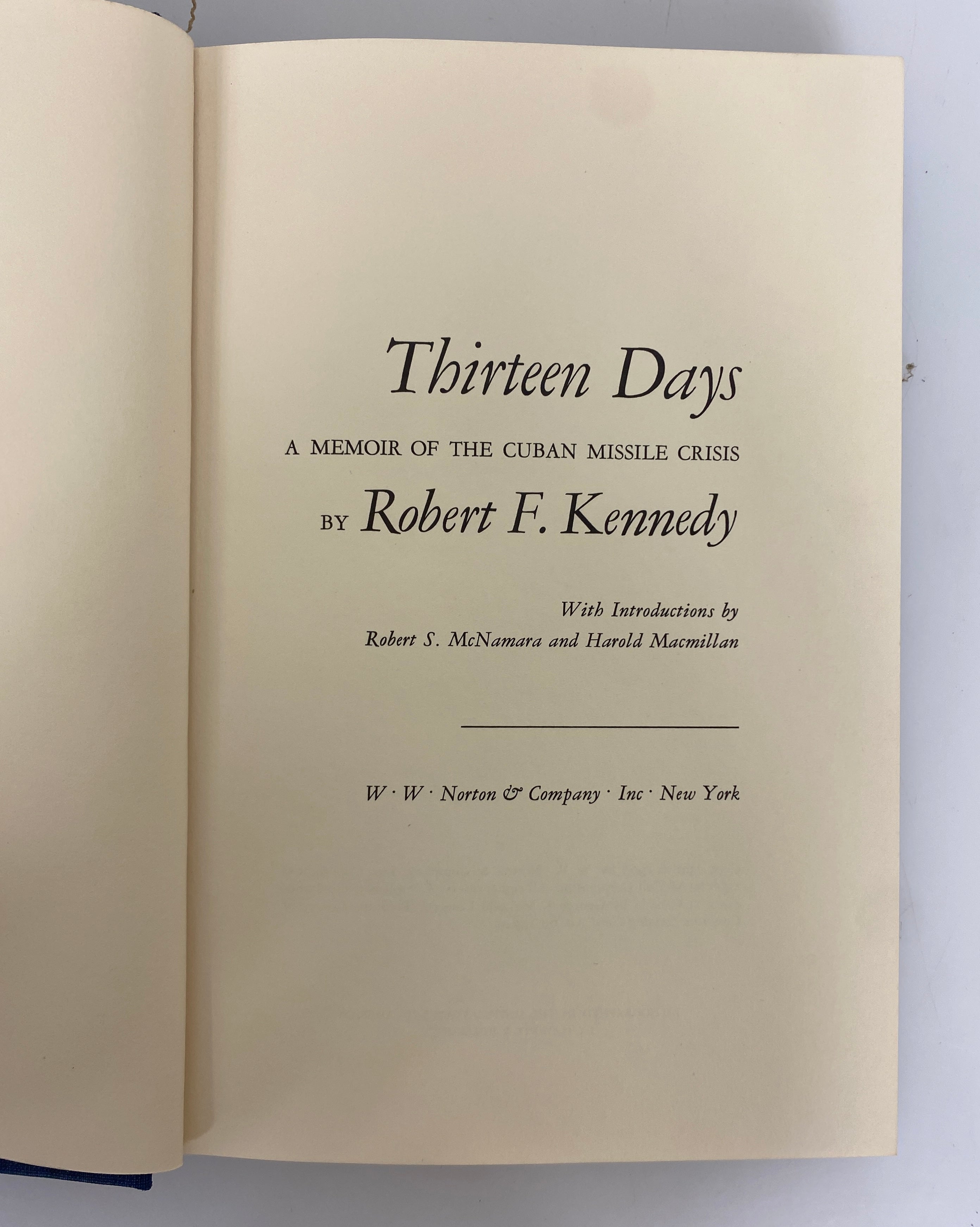 Thirteen Days by Robert F. Kennedy 1969 HCDJ