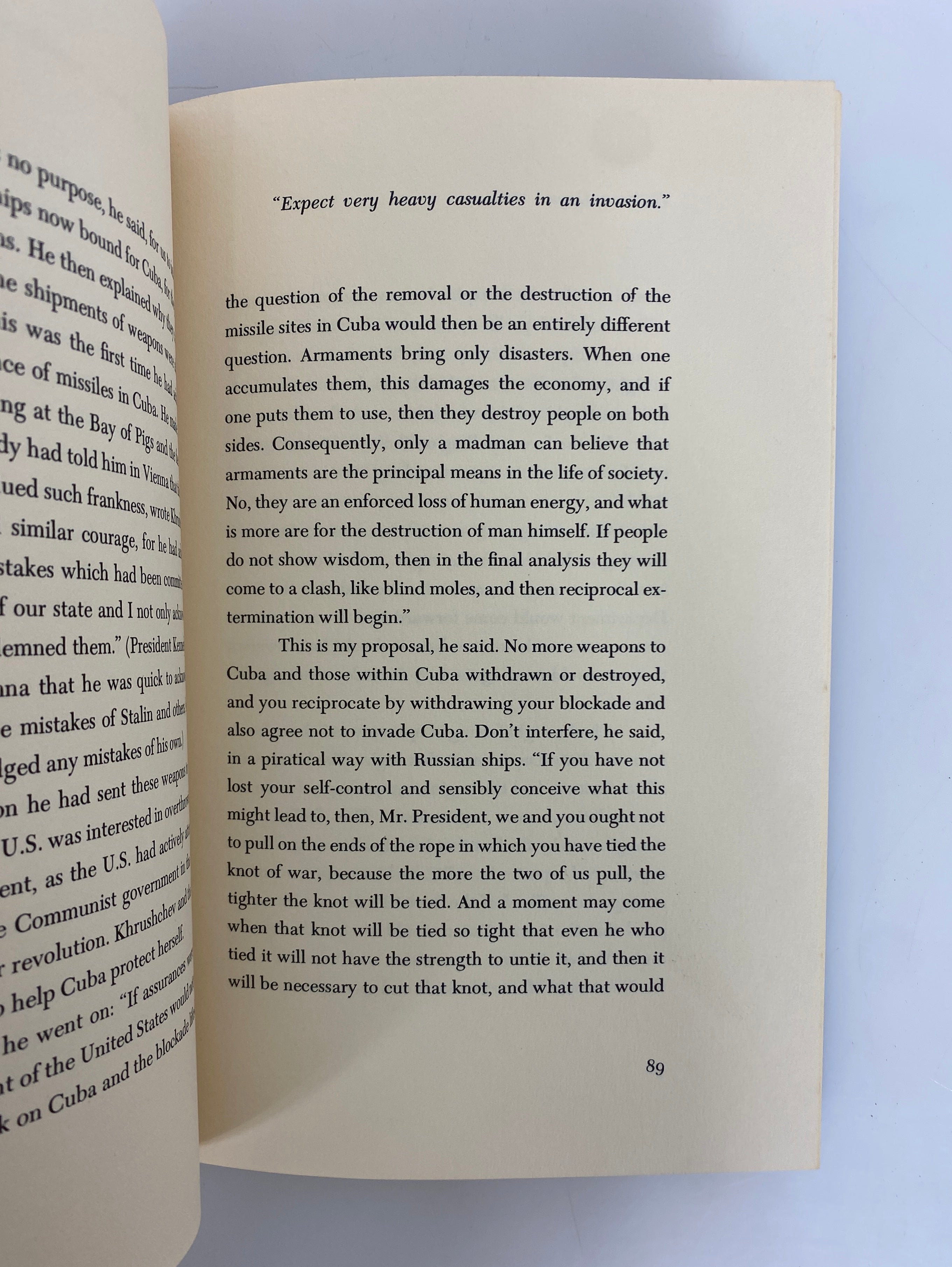 Thirteen Days by Robert F. Kennedy 1969 HCDJ
