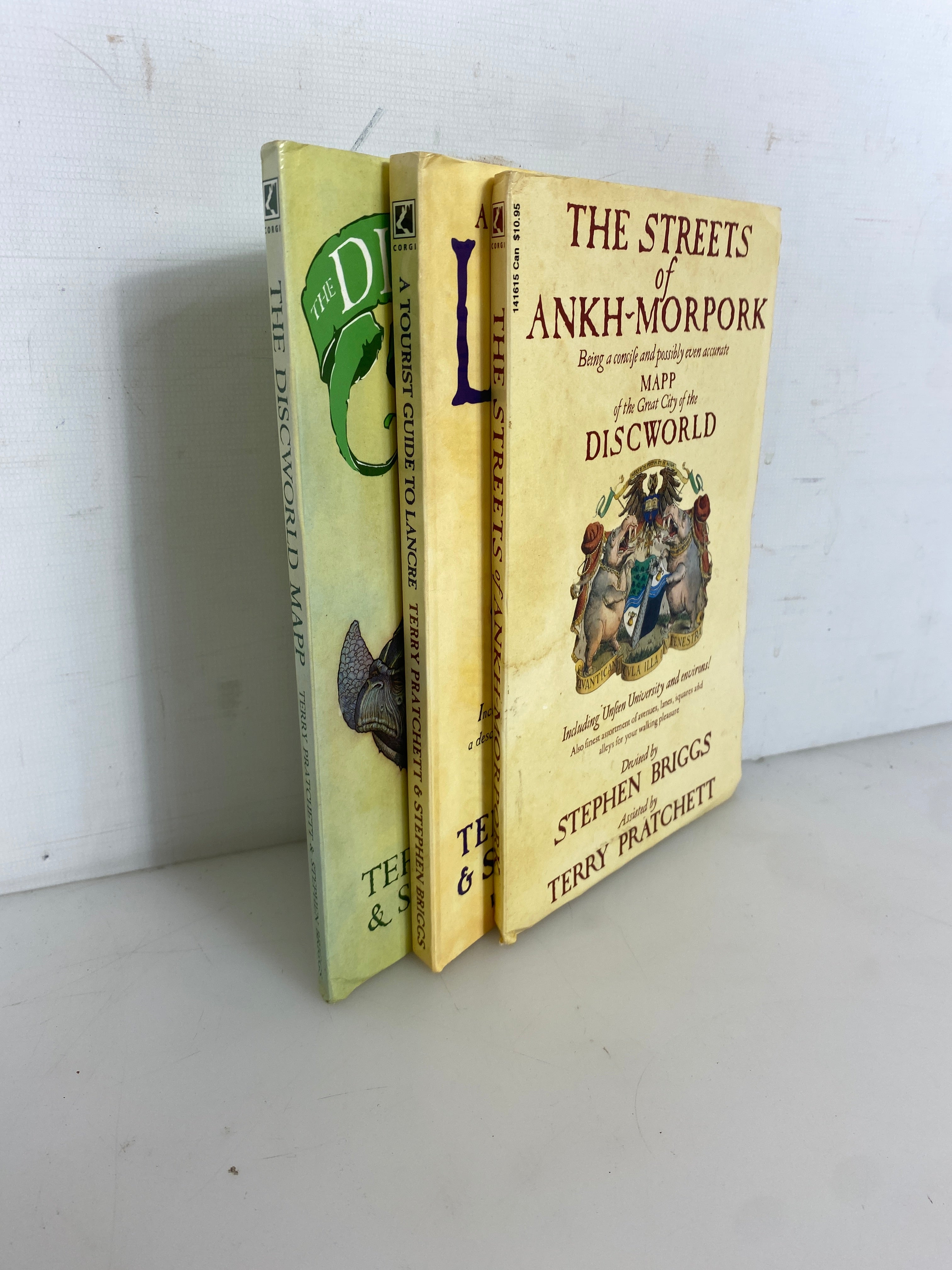 Lot of 3: Maps of Discworld Terry Pratchett & Stephen Briggs Corgi Books SC