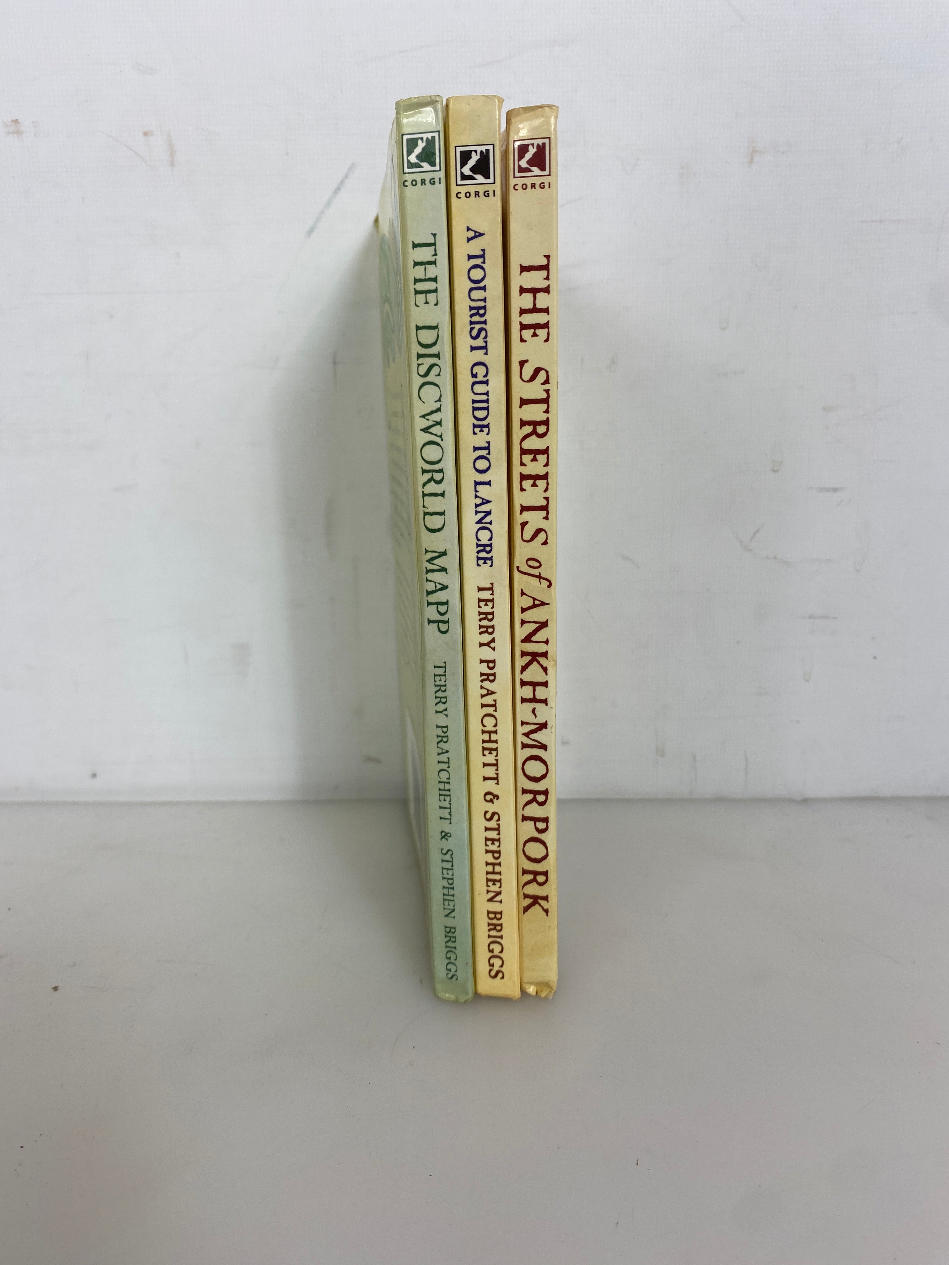 Lot of 3: Maps of Discworld Terry Pratchett & Stephen Briggs Corgi Books SC