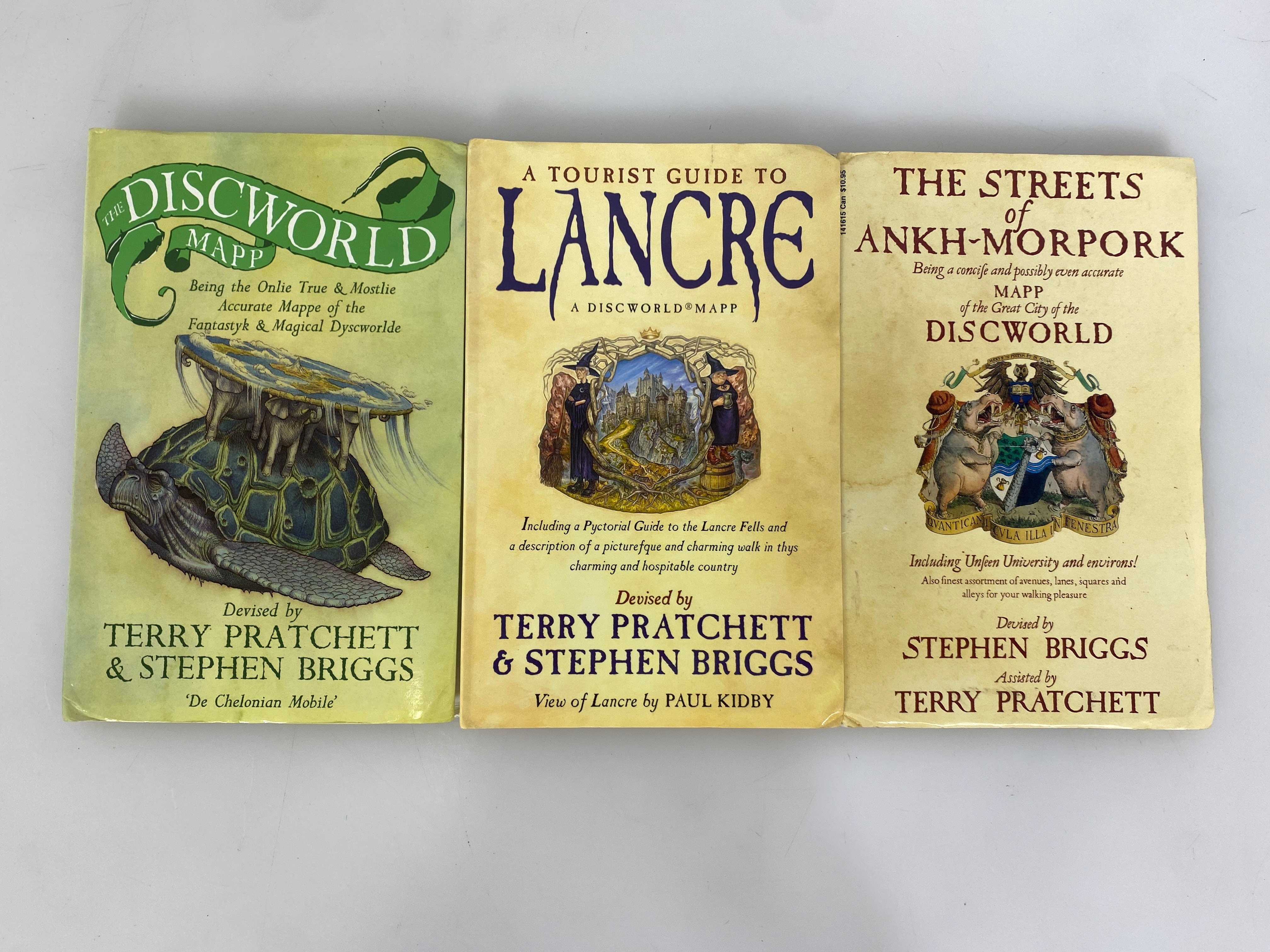 Lot of 3: Maps of Discworld Terry Pratchett & Stephen Briggs Corgi Books SC