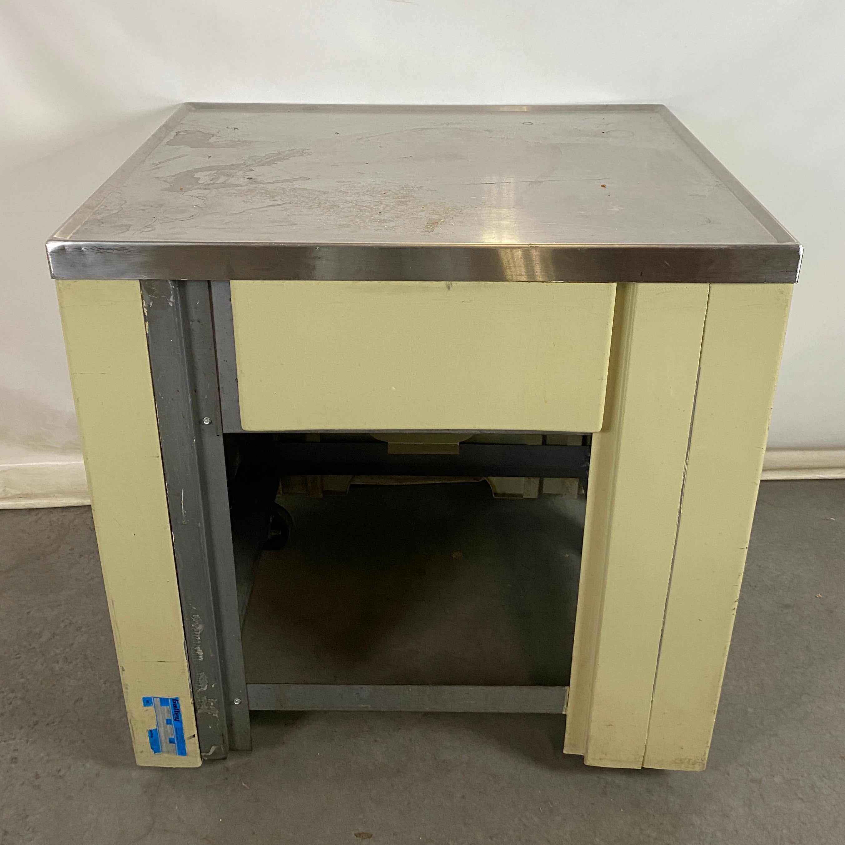 Gallary #9310 Stainless Steel Top Mobile Table