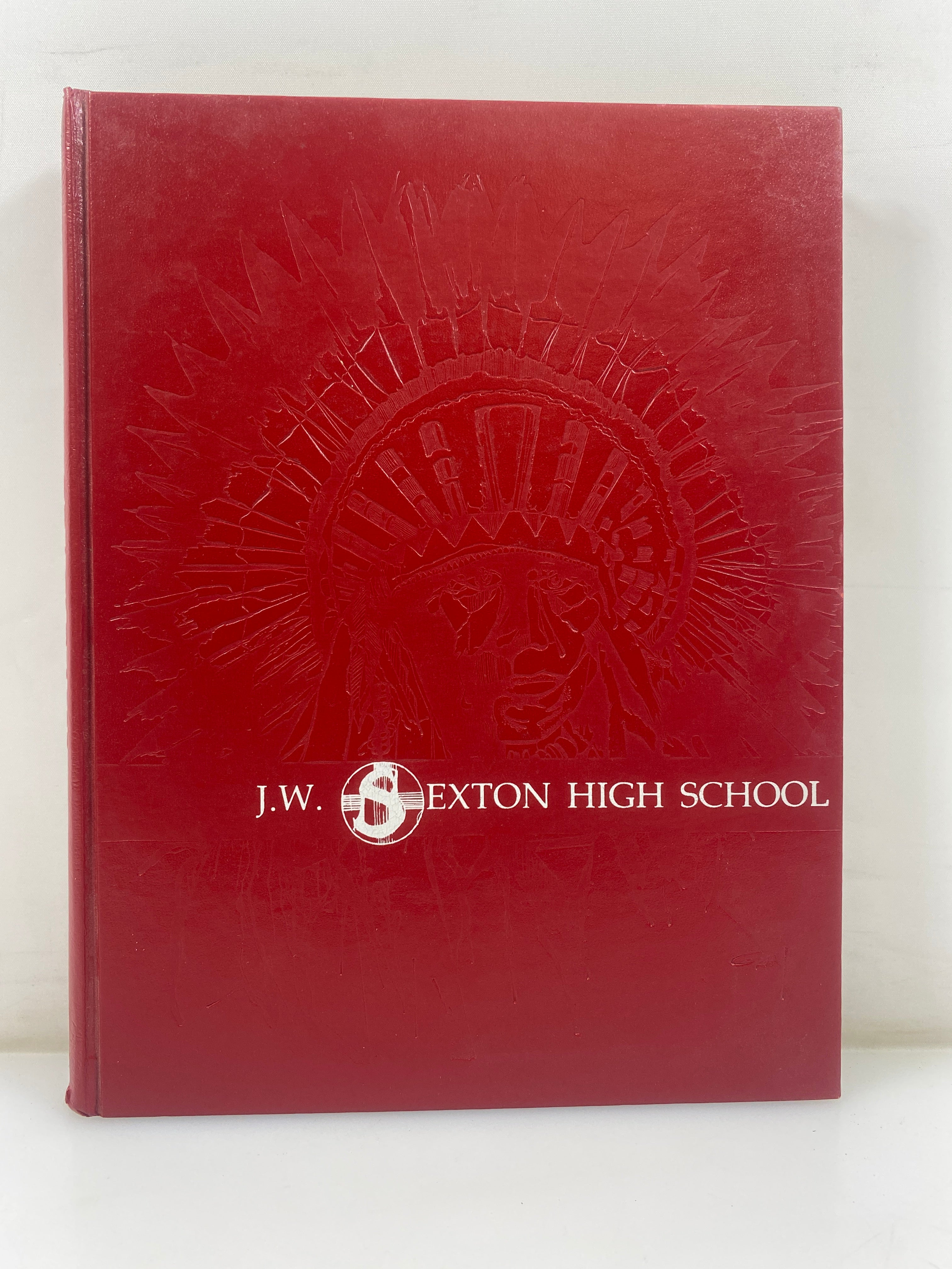 1982 J.W. Sexton High School Yearbook Lansing Michigan HC