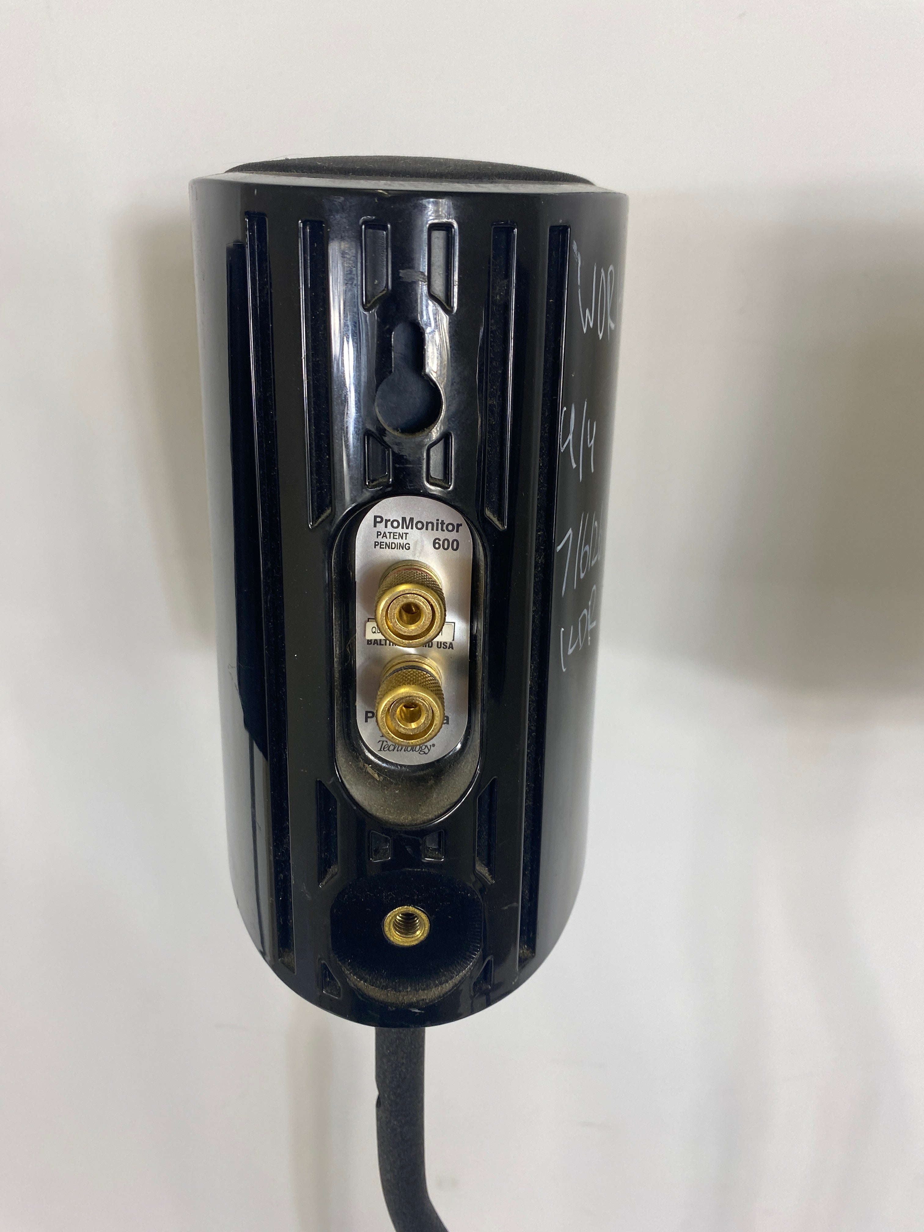 Set of 4 ProMonitor 600 Speakers with Stands