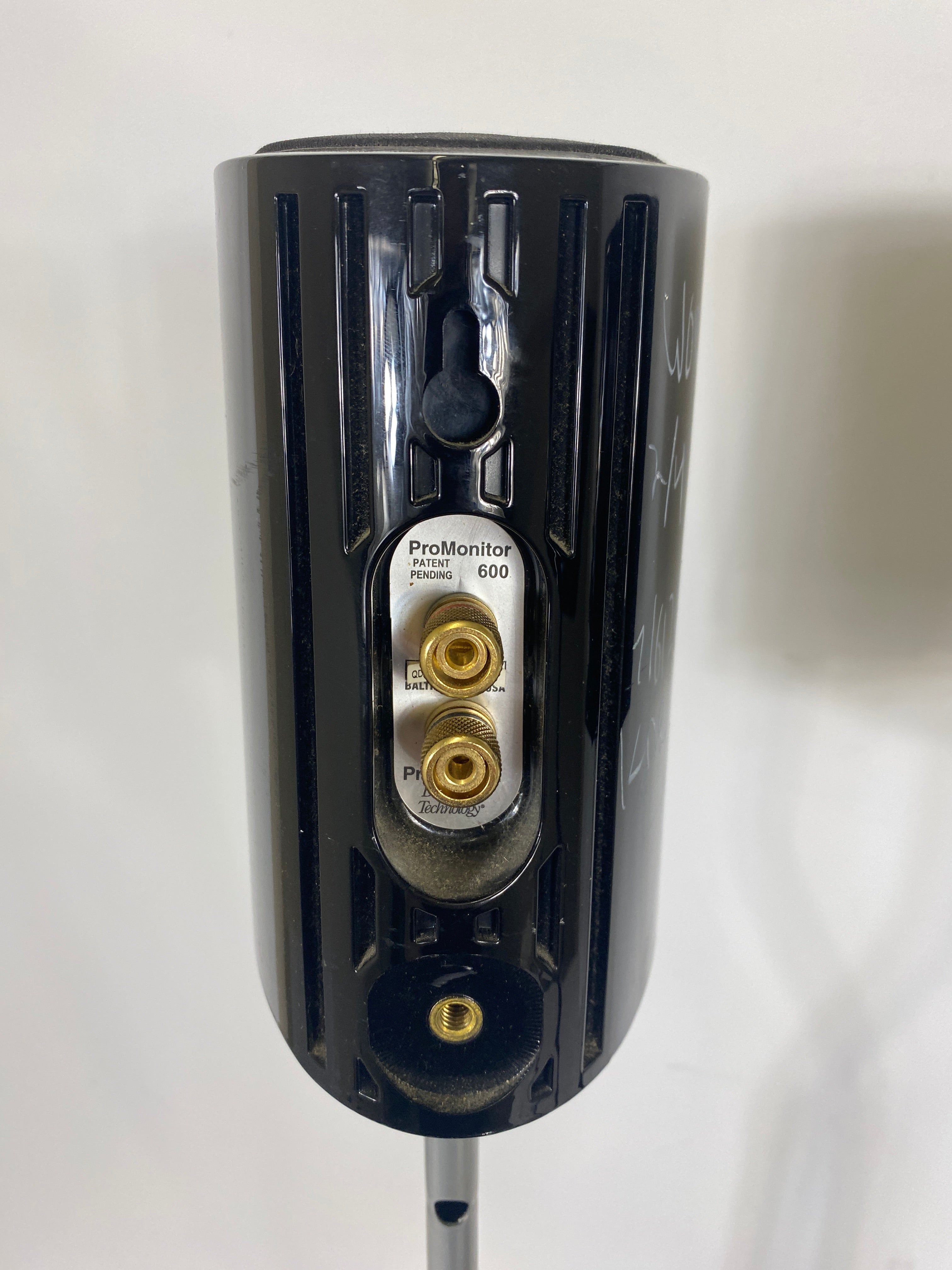 Set of 4 ProMonitor 600 Speakers with Stands