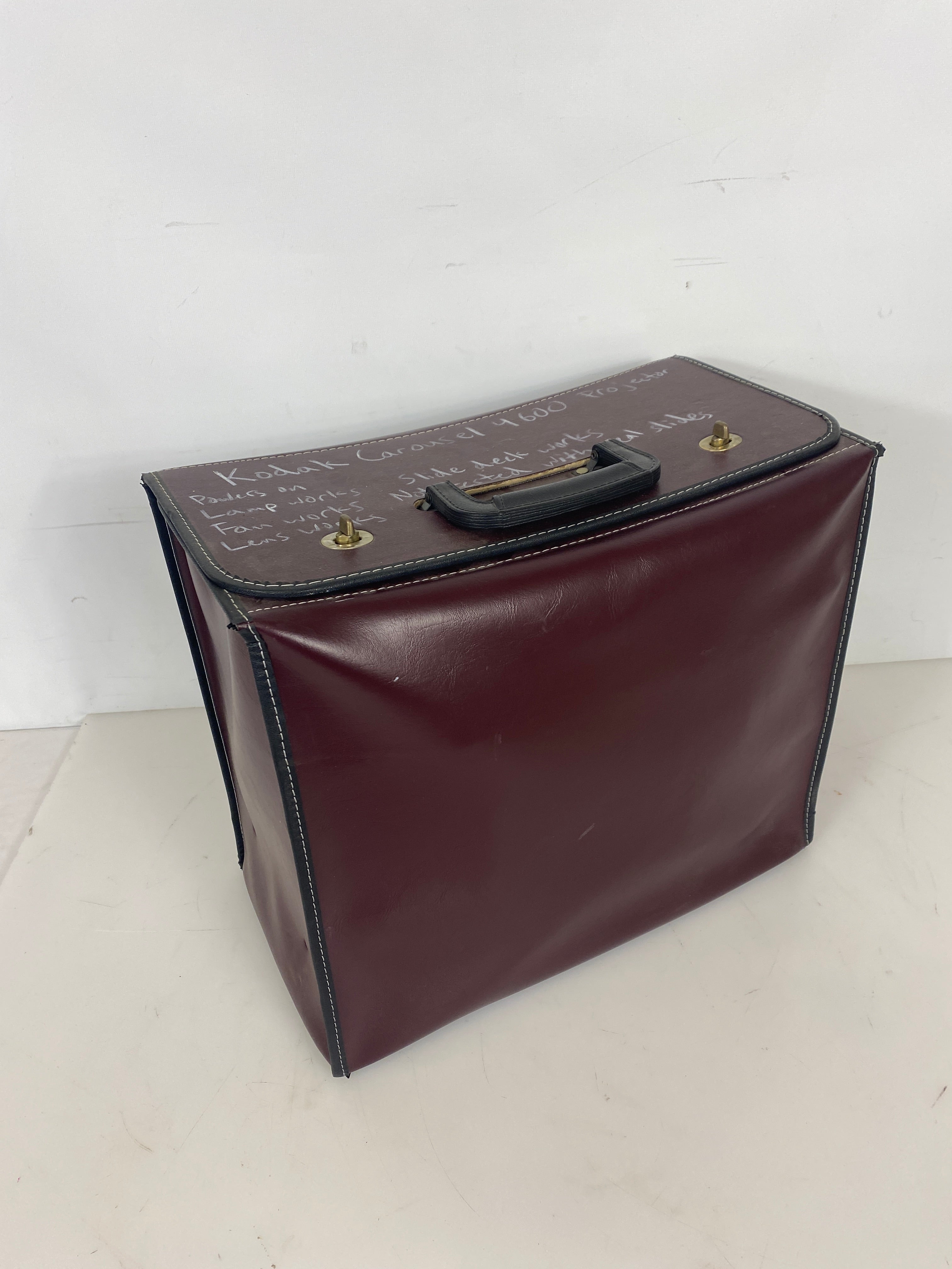 Kodak 4600 Carousel Slide Projector w/ Case Slide Projection Lens