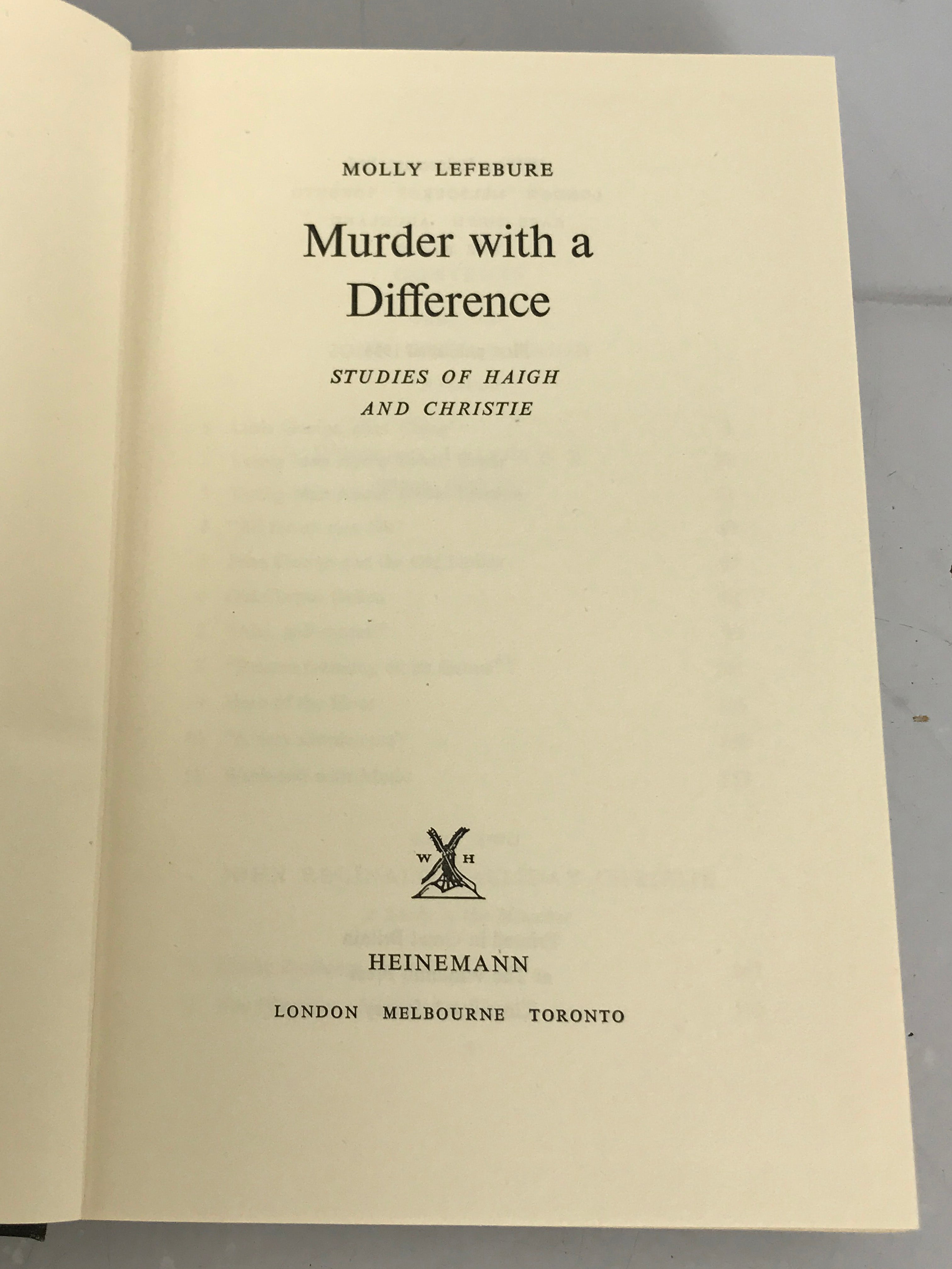 Murder With a Difference The Cases of Haigh and Christie by Molly Lefebure 1958 HC DJ