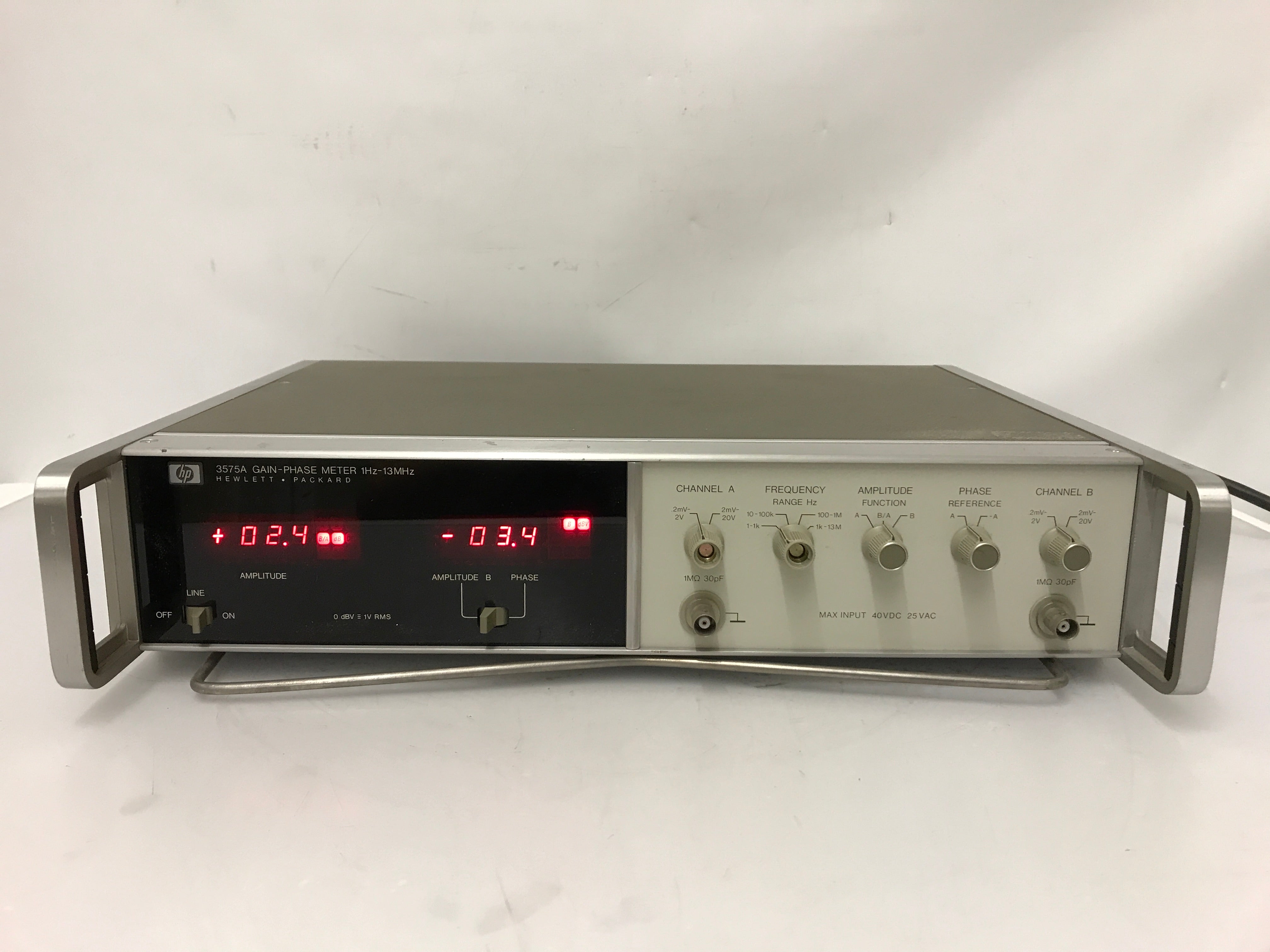 HP 3575A Gain-Phase Meter 1Hz-13MHz *Powers On*
