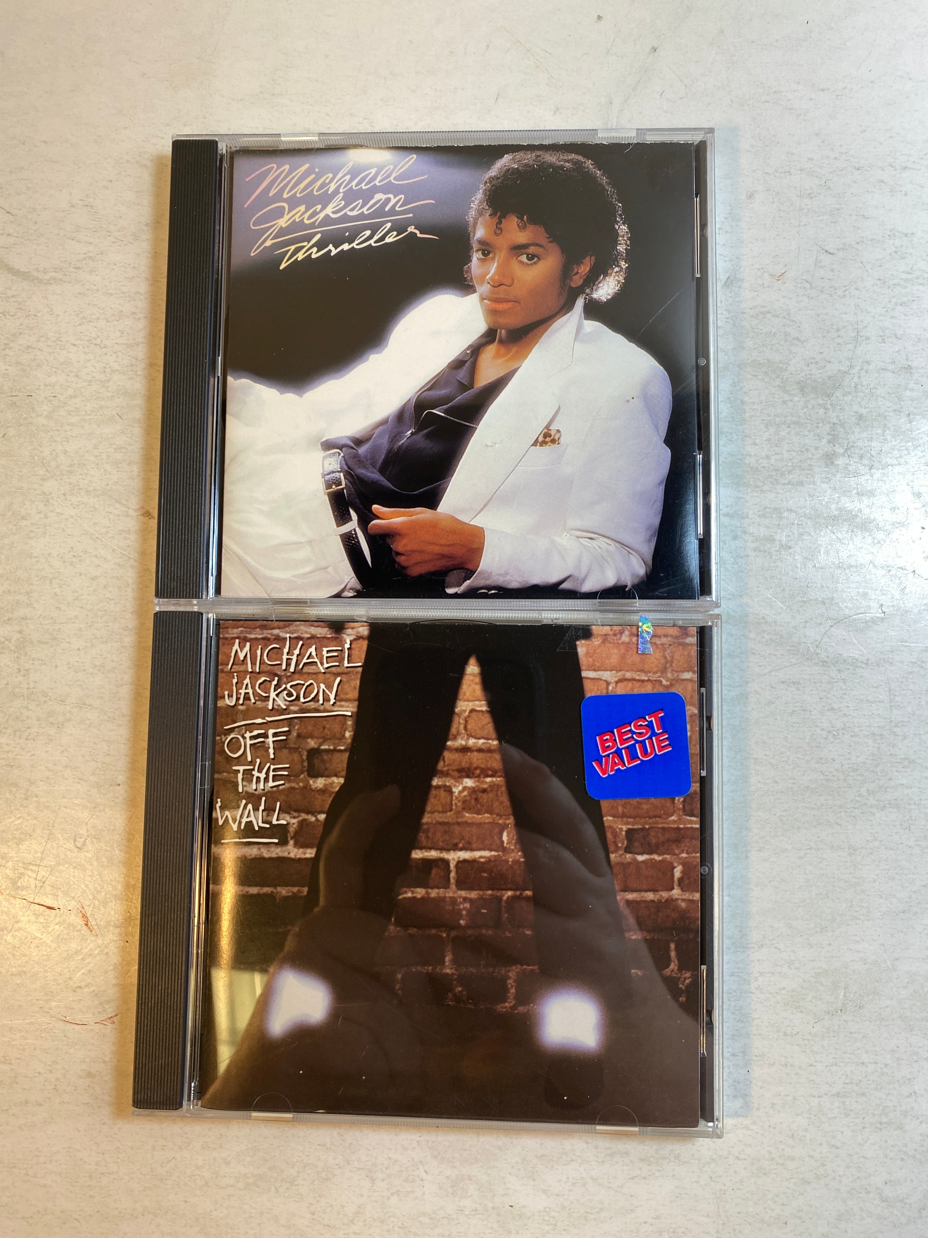 Lot of 2 Michael Jackson CDs Thriller Off the Wall 1979-1982