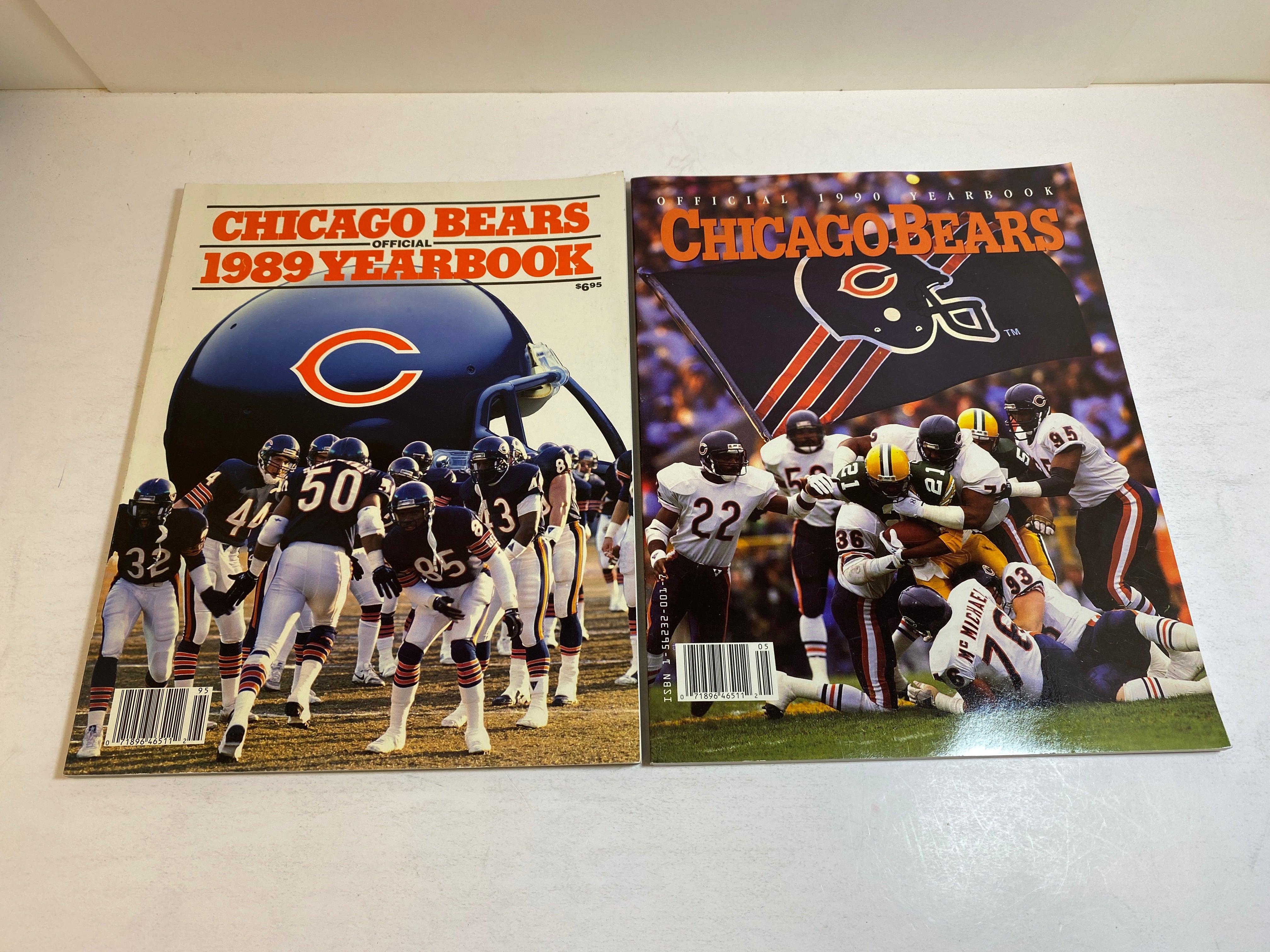 Lot of 2 Chicago Bears Yearbooks 1989, 1990