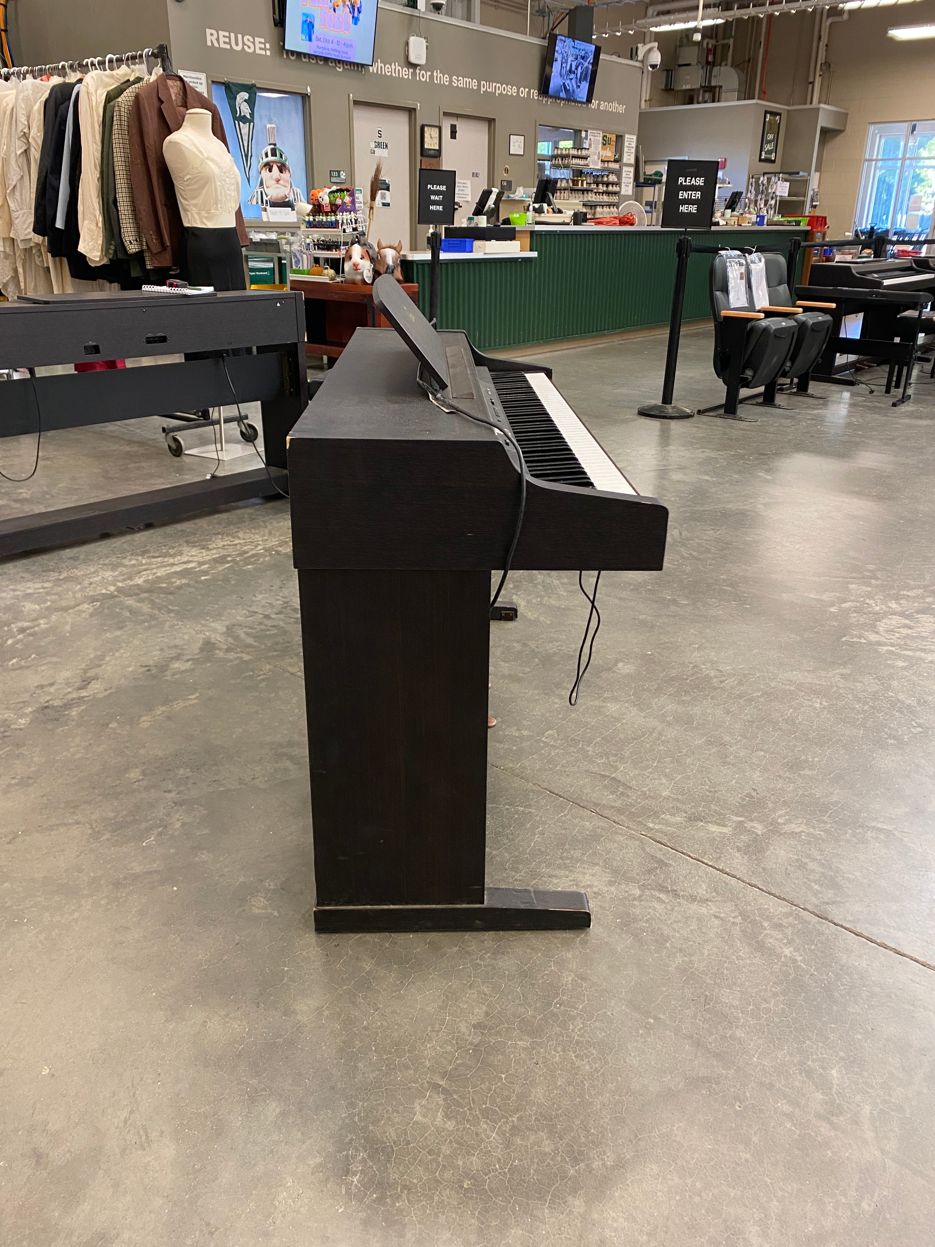 Yamaha Clavinova Black Digital Piano