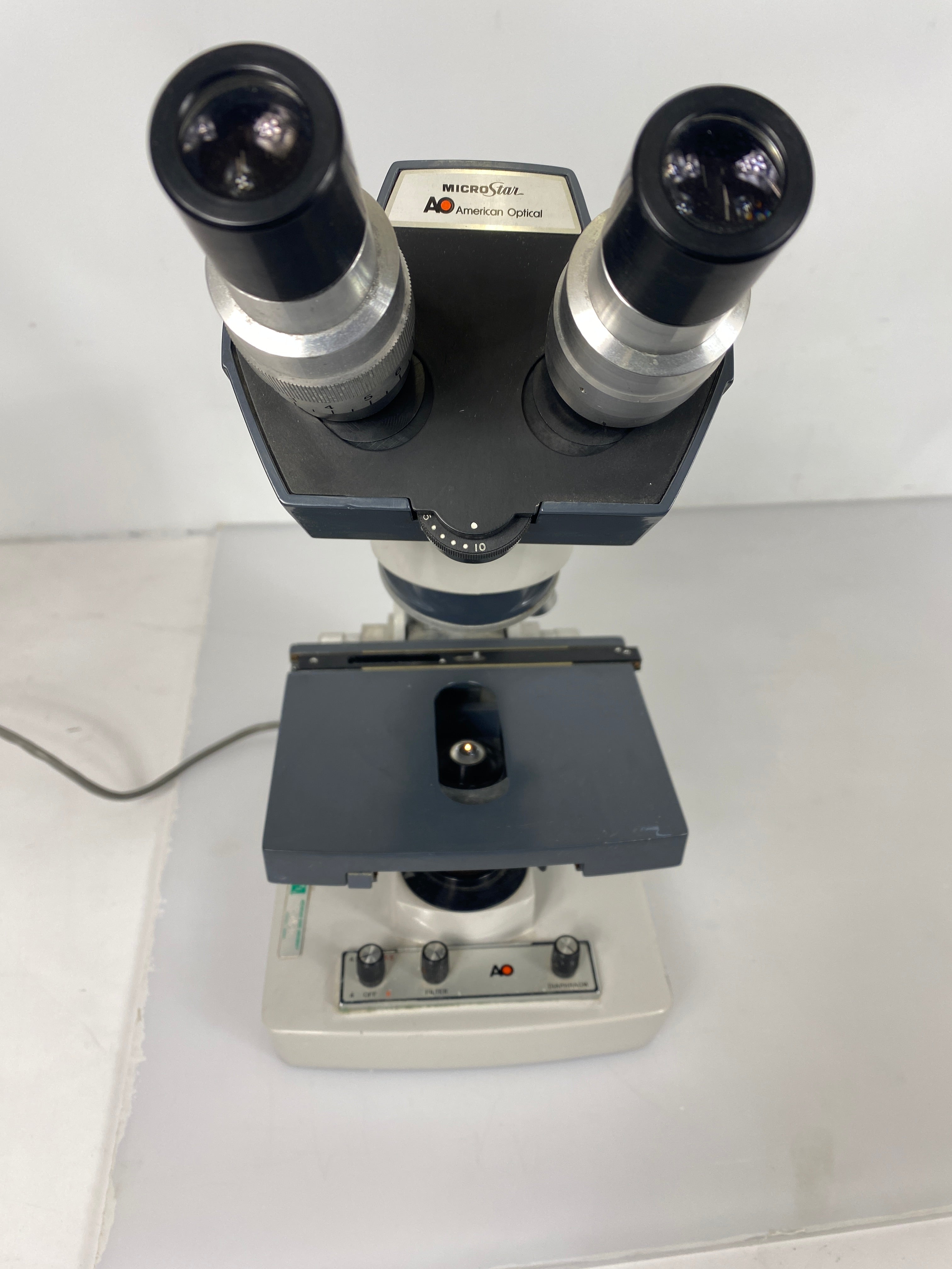 American Optical AO One-Ten Microscope with 2 Objectives