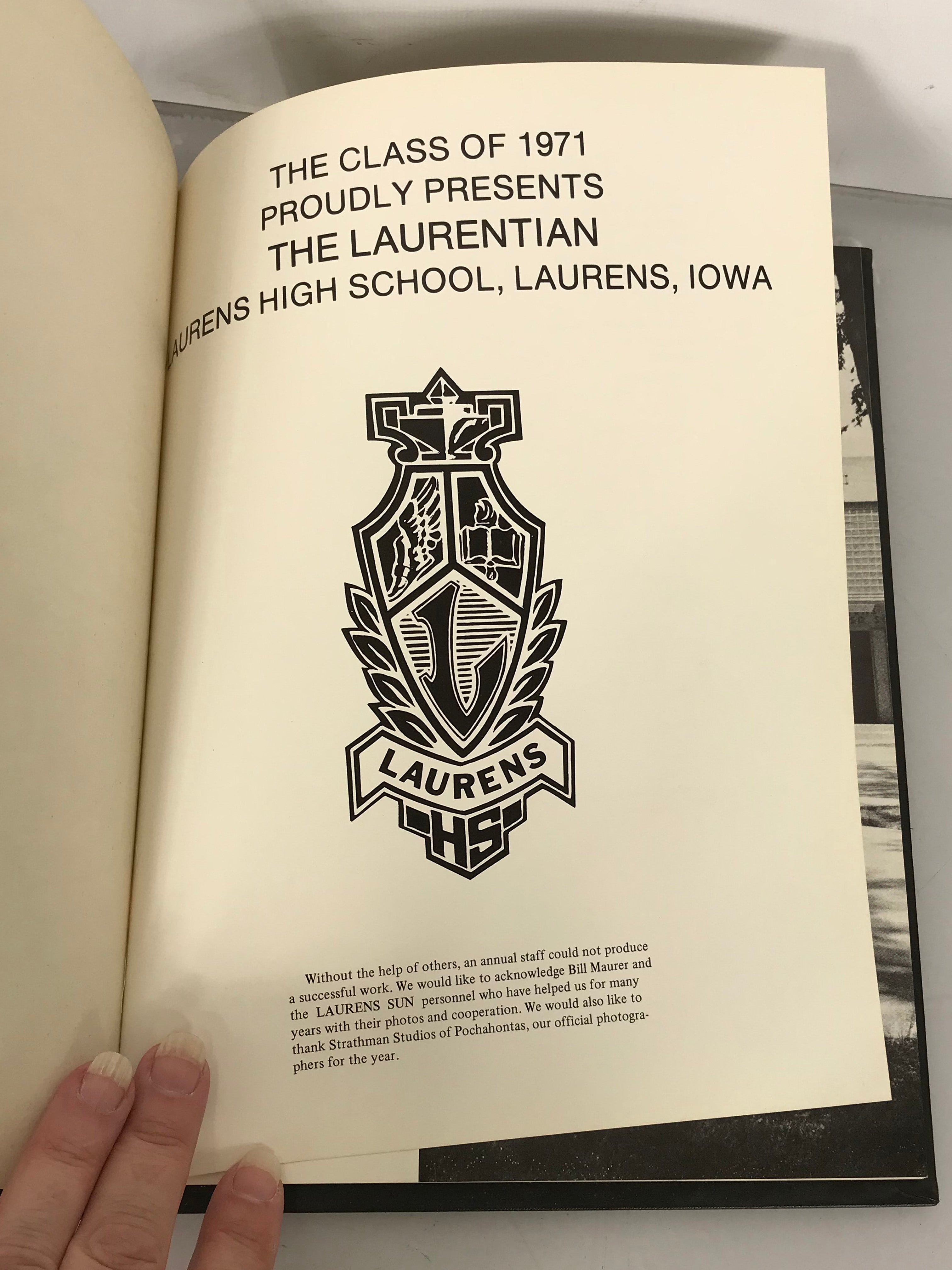 1971 Laurens High School Yearbook Laurens Iowa