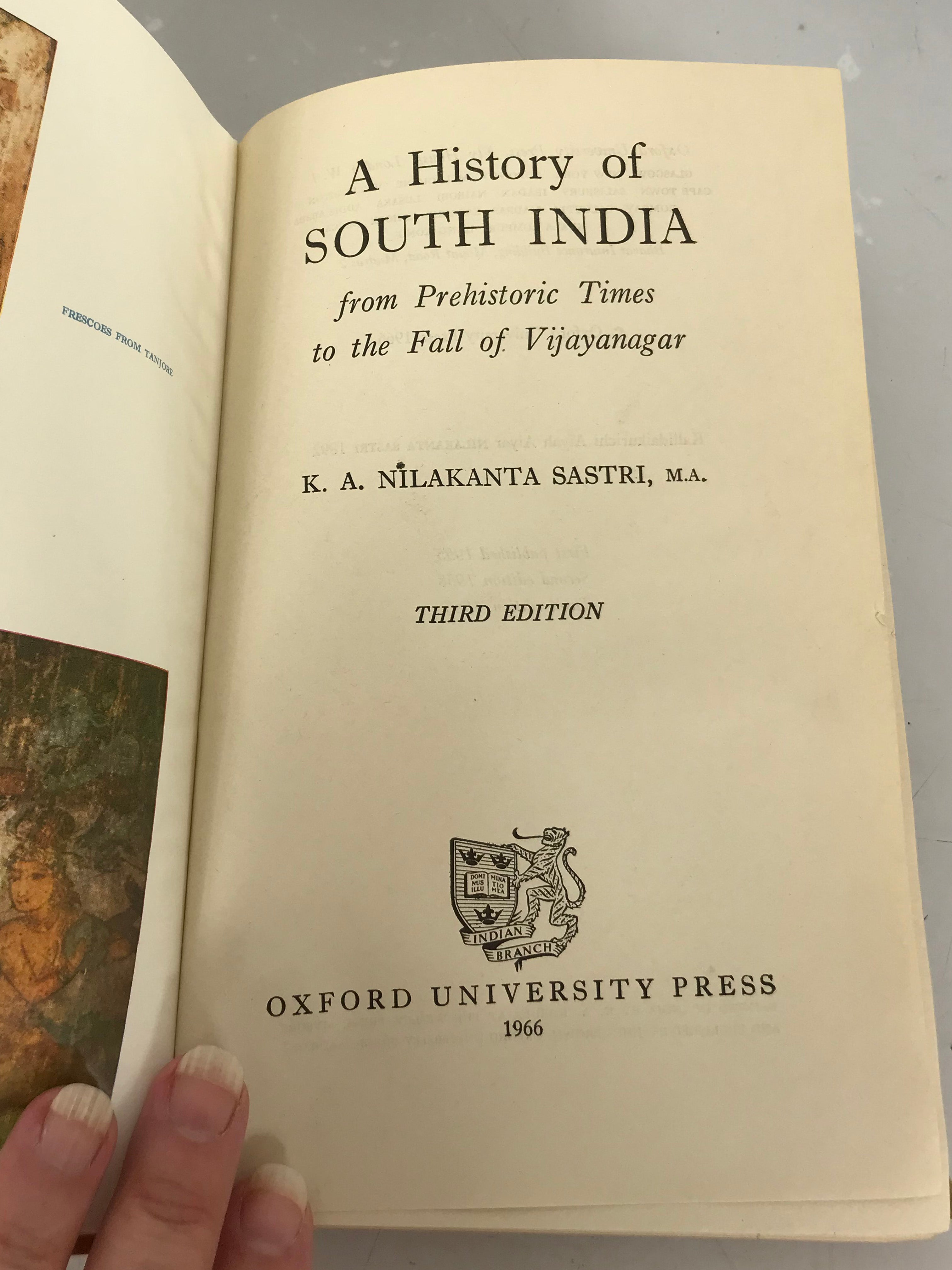 A History of South India by Nilakanta Sastri 1966 HC DJ