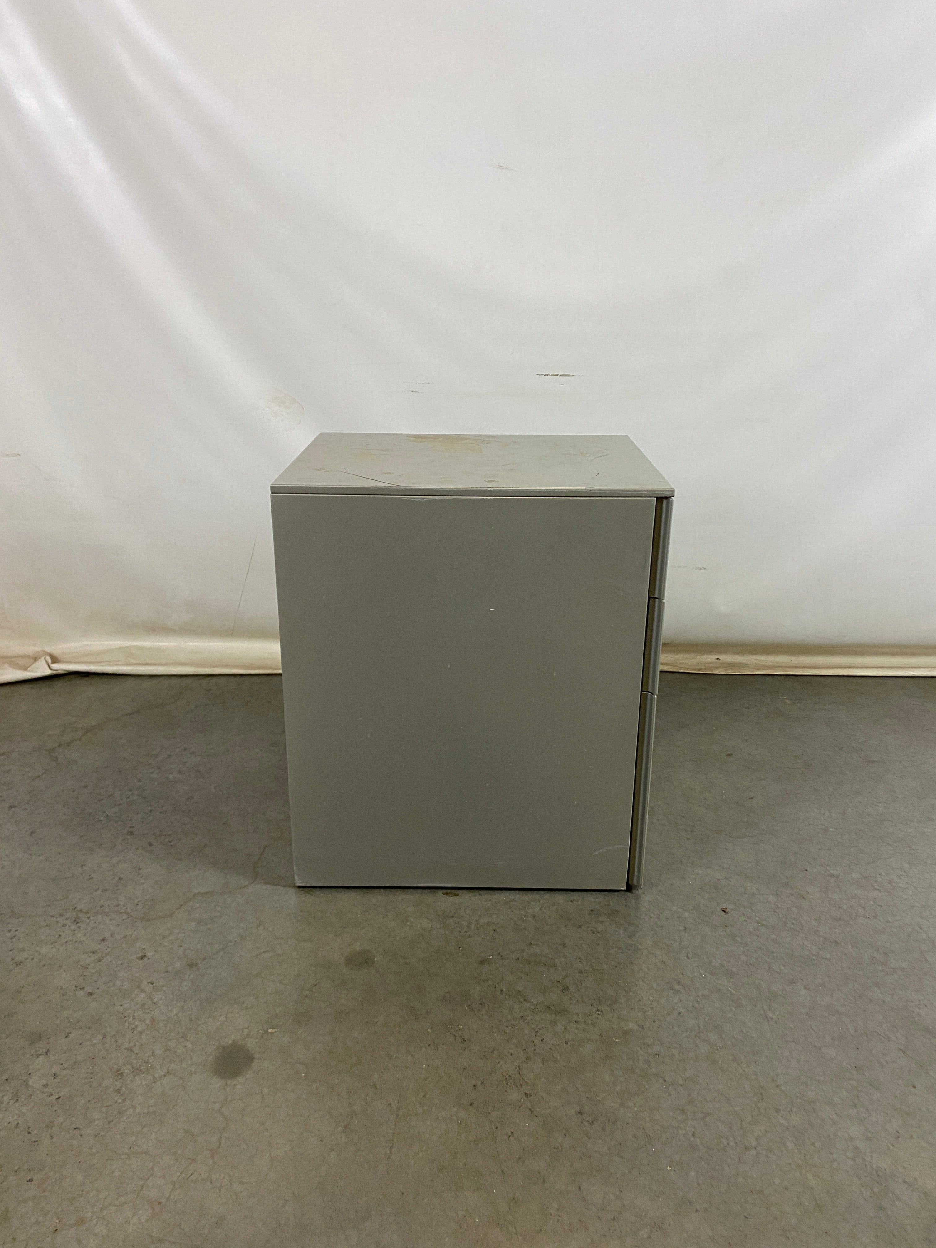 Grey 3 Drawer File Cabinet