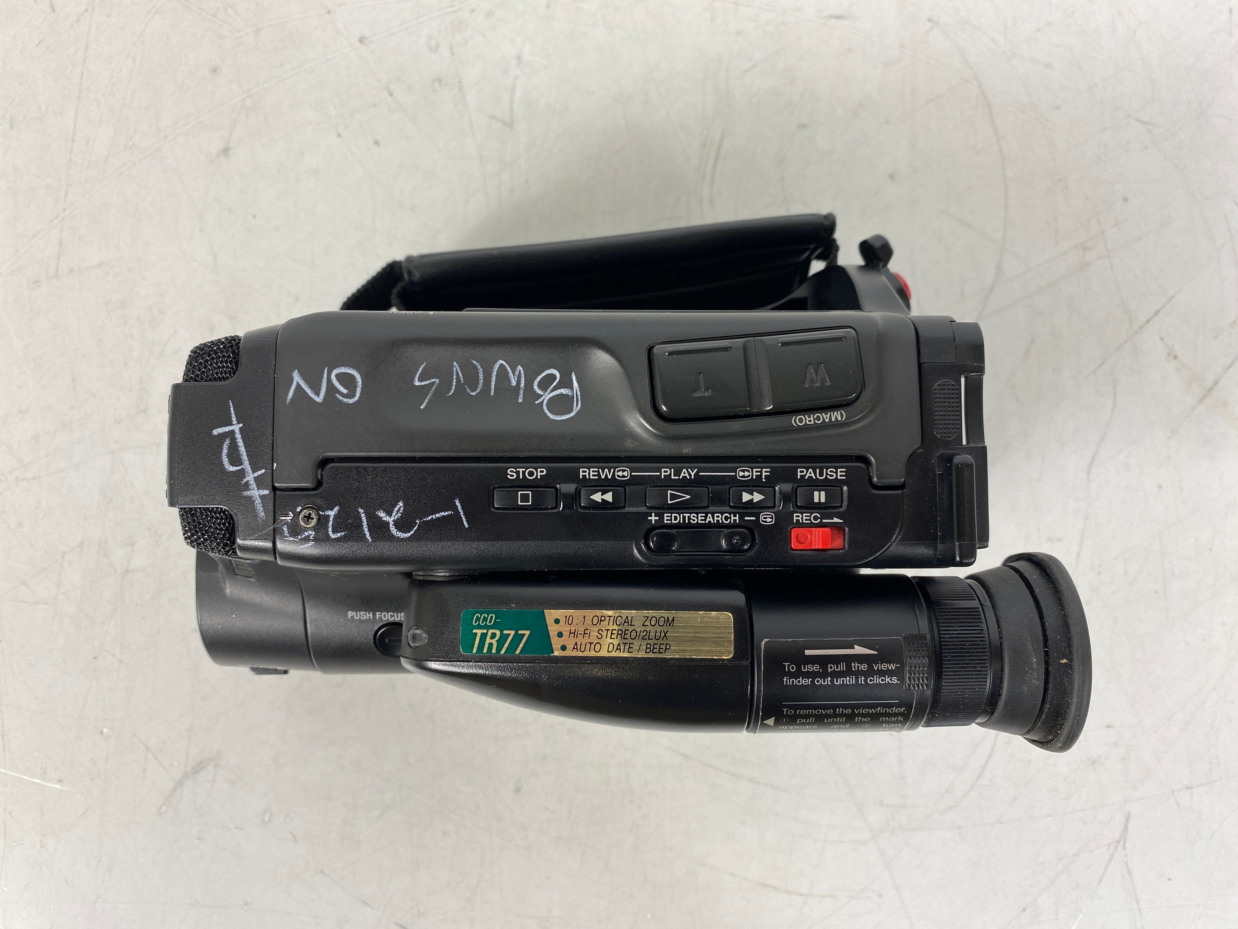 Sony CCD-TR77 Video Camera Recorder