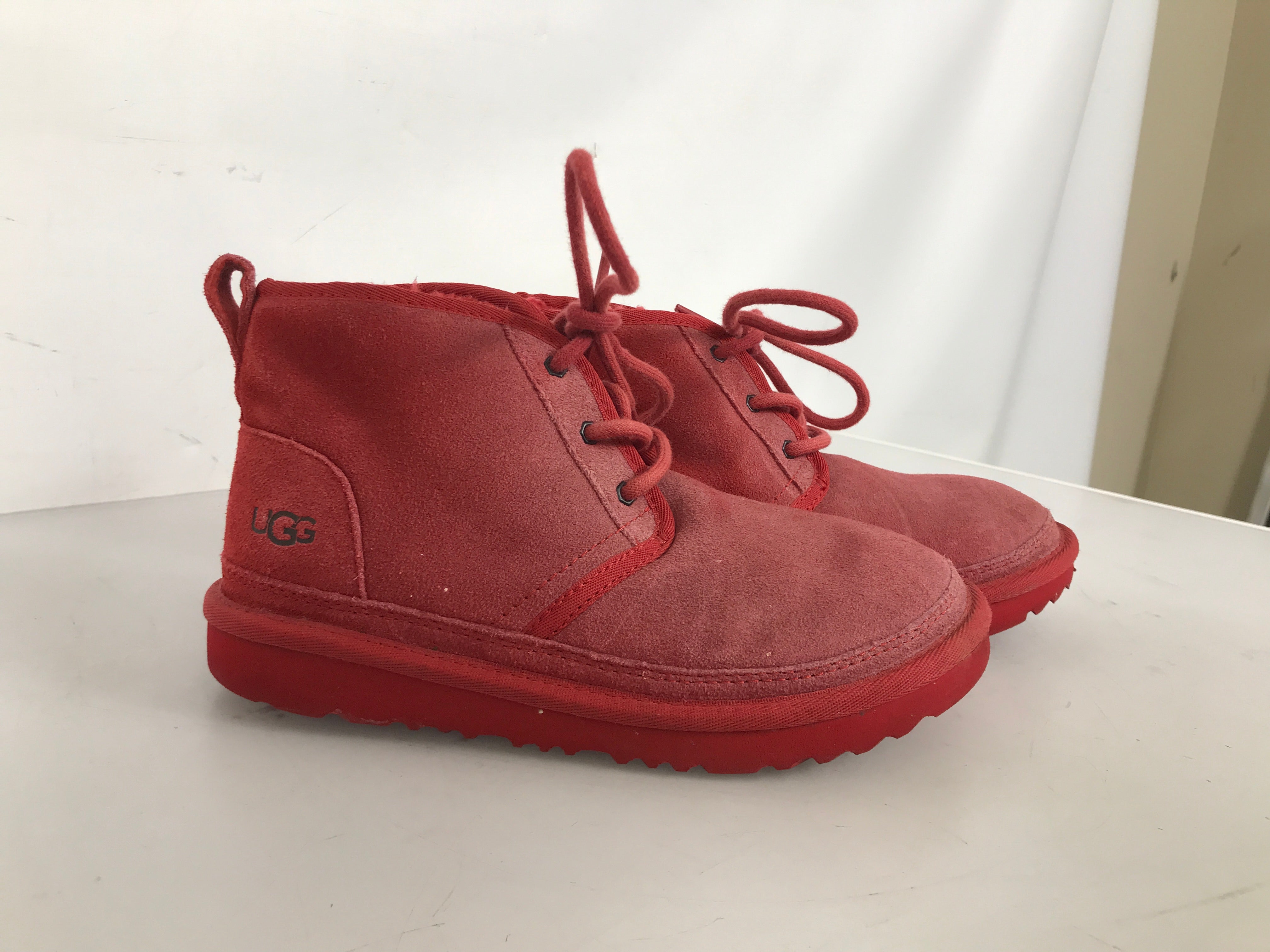Ugg Red Neumel Boot Kid's Size 3