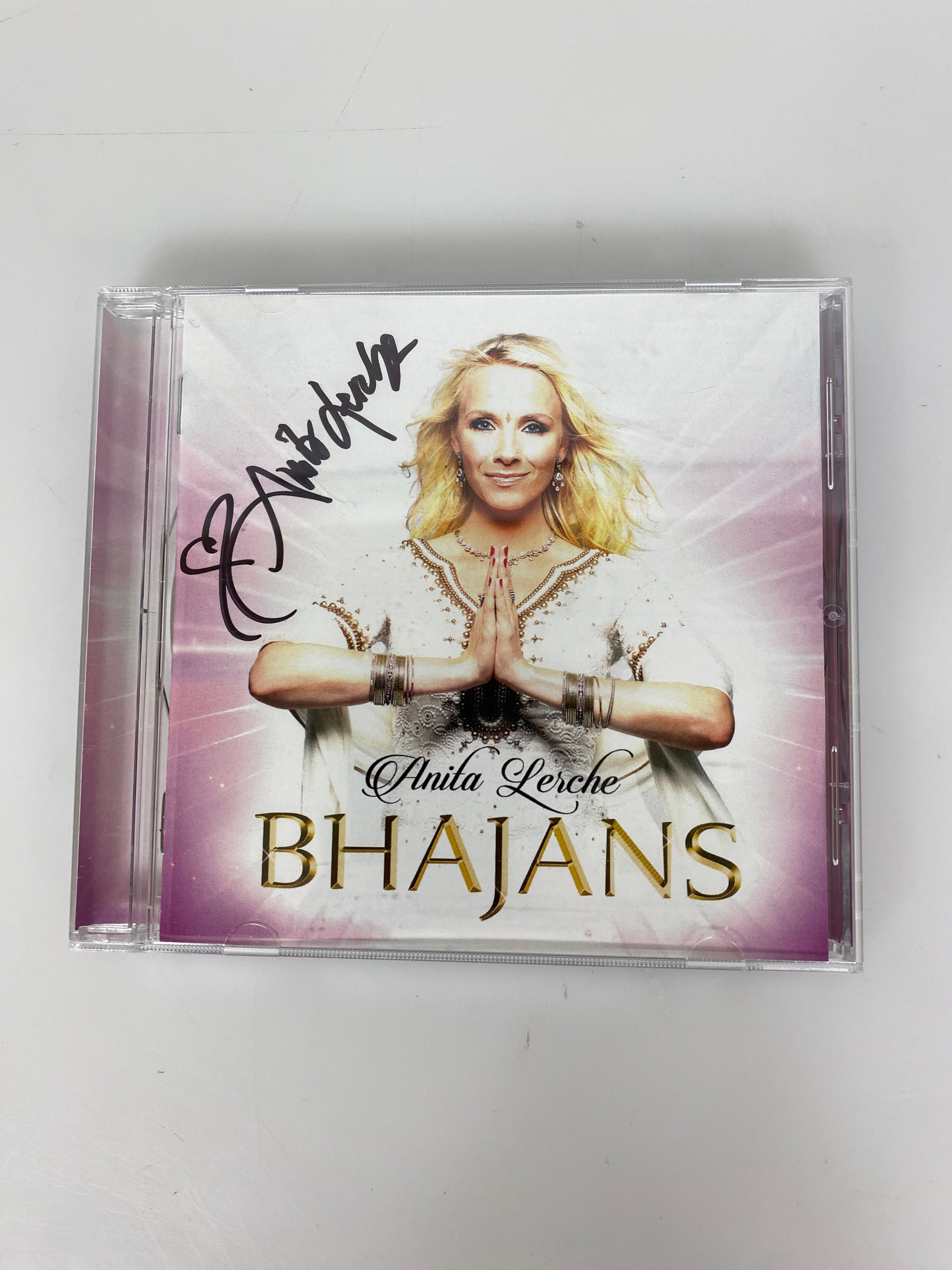 Anita Lerche Bhajans CD 2016 *SIgned*