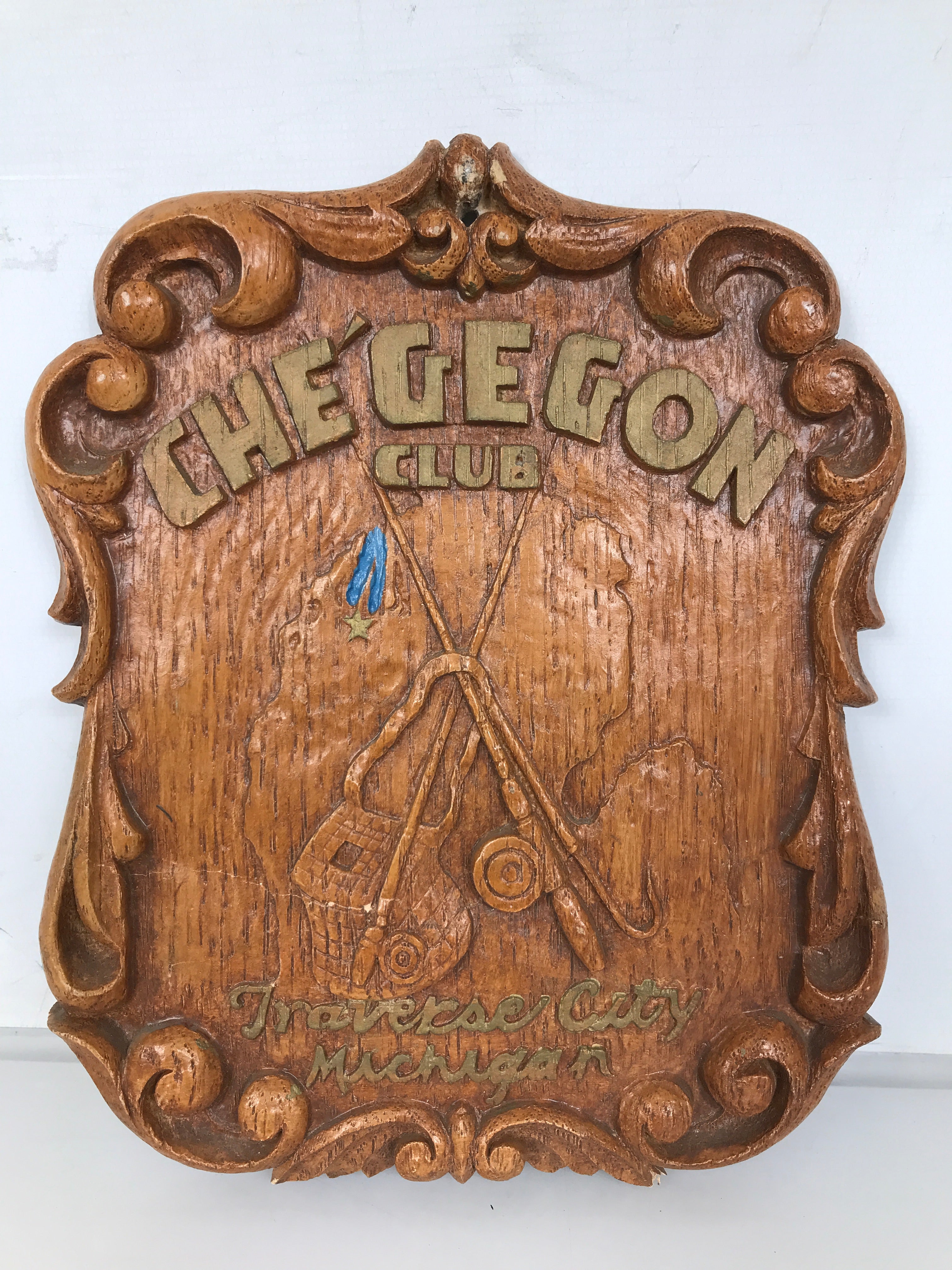 1957 Che-Ge-Gon Club Fishing Plaque Traverse City, Michigan
